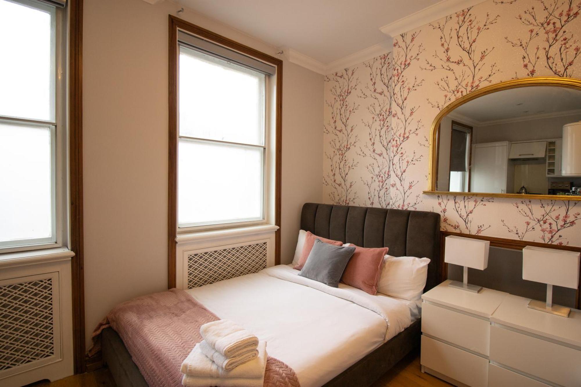 Fulham Guest house London