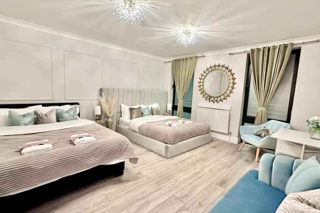 The Ivy - Spacious 3-bed Lägenhet *