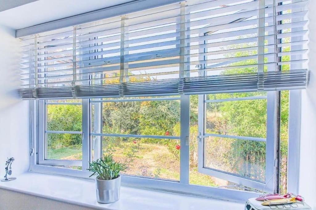 Spacious 2 Bedroom In Appartamento *
