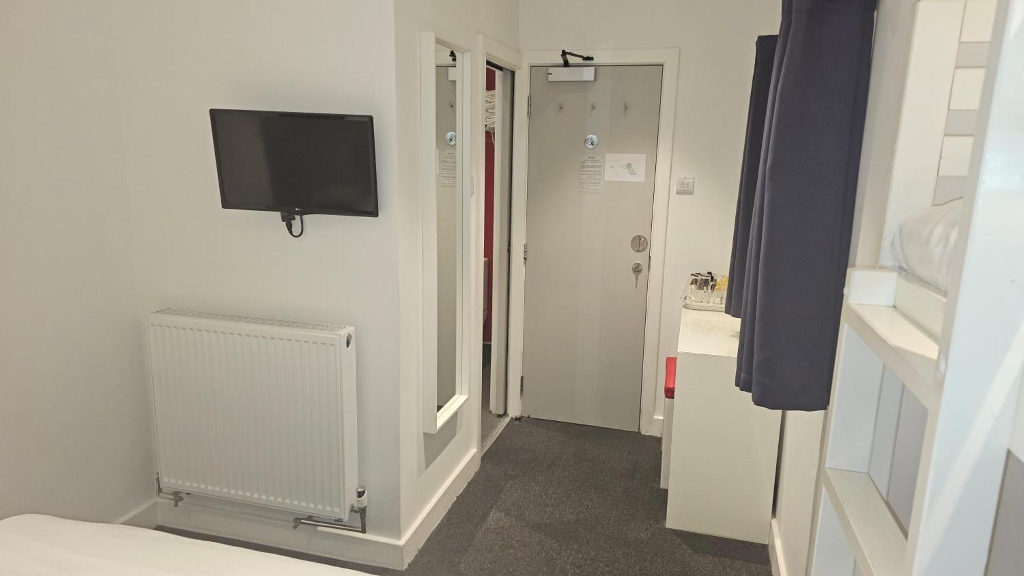 Meridiana Guest house London