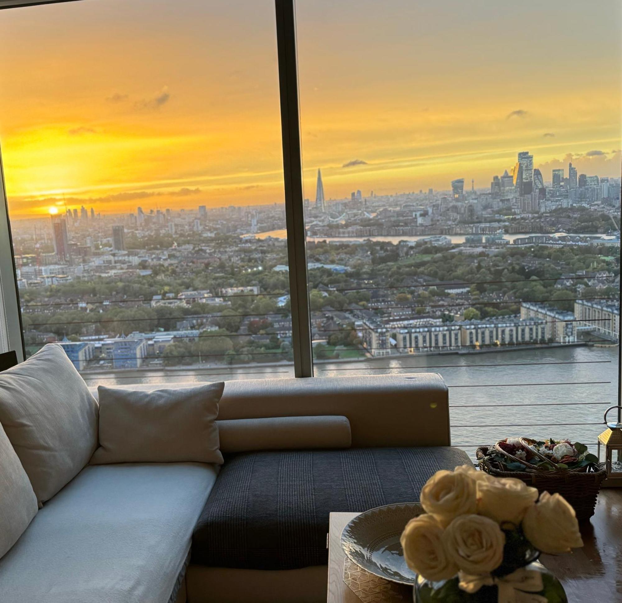 Luxury City And River View Appartement Londen