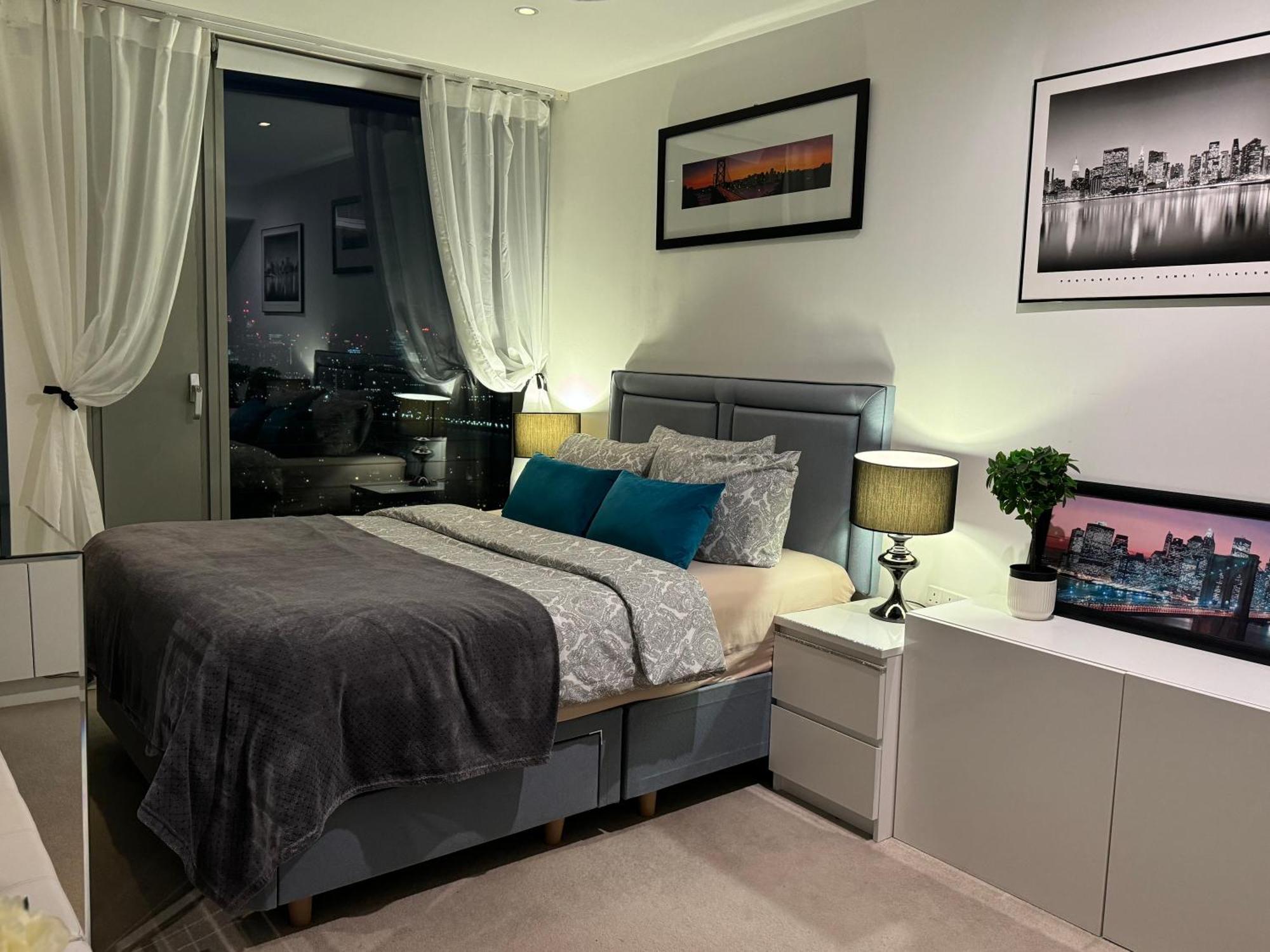 Appartement Luxury City And River View Londen
