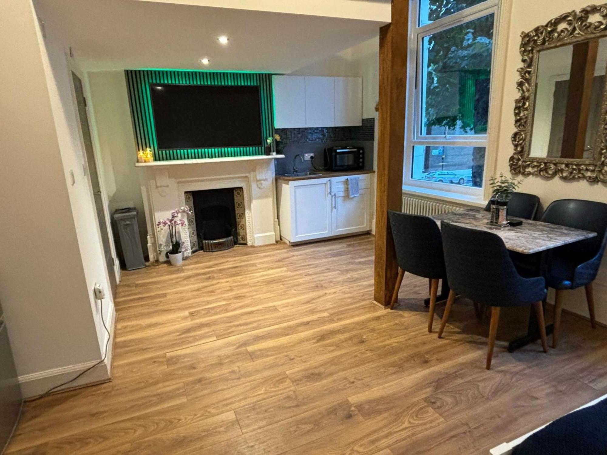 Zee Homes W6 London