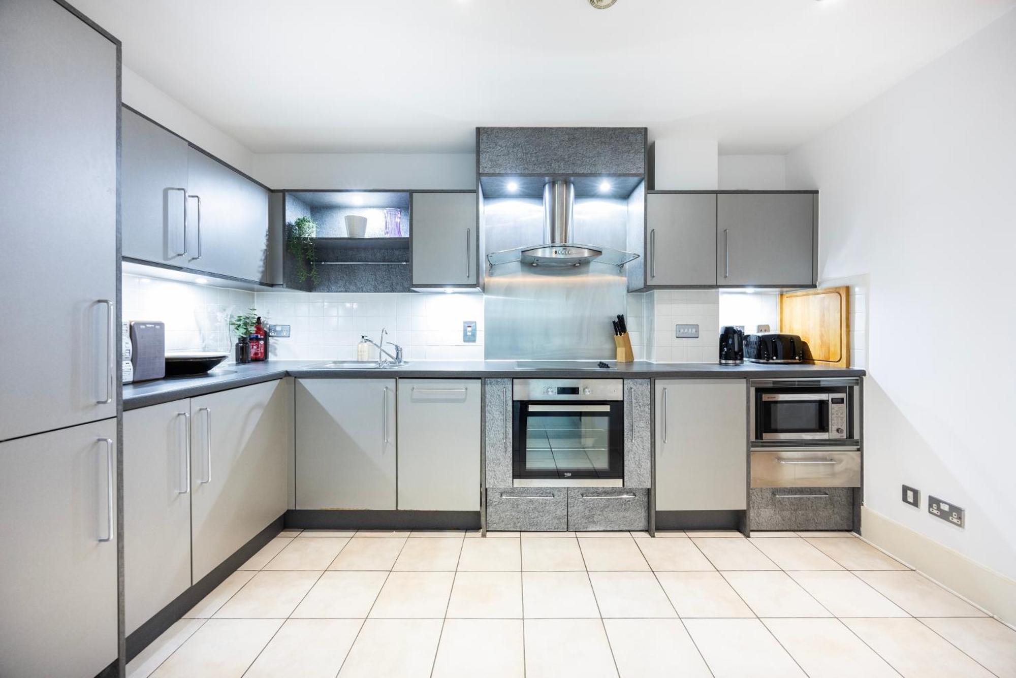 Welcomestay St Georges Wharf Apartment *