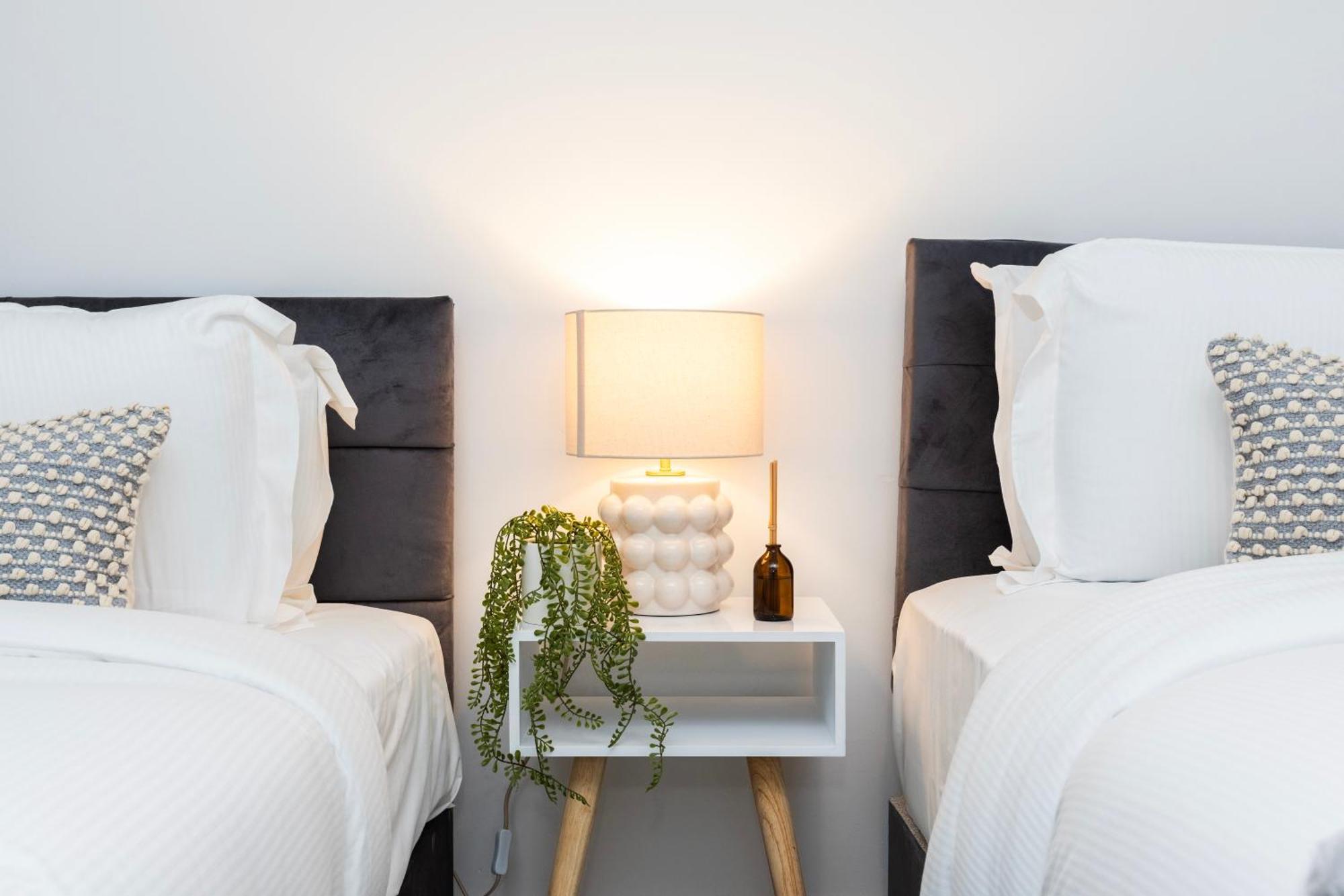Apartment Welcomestay St Georges Wharf *