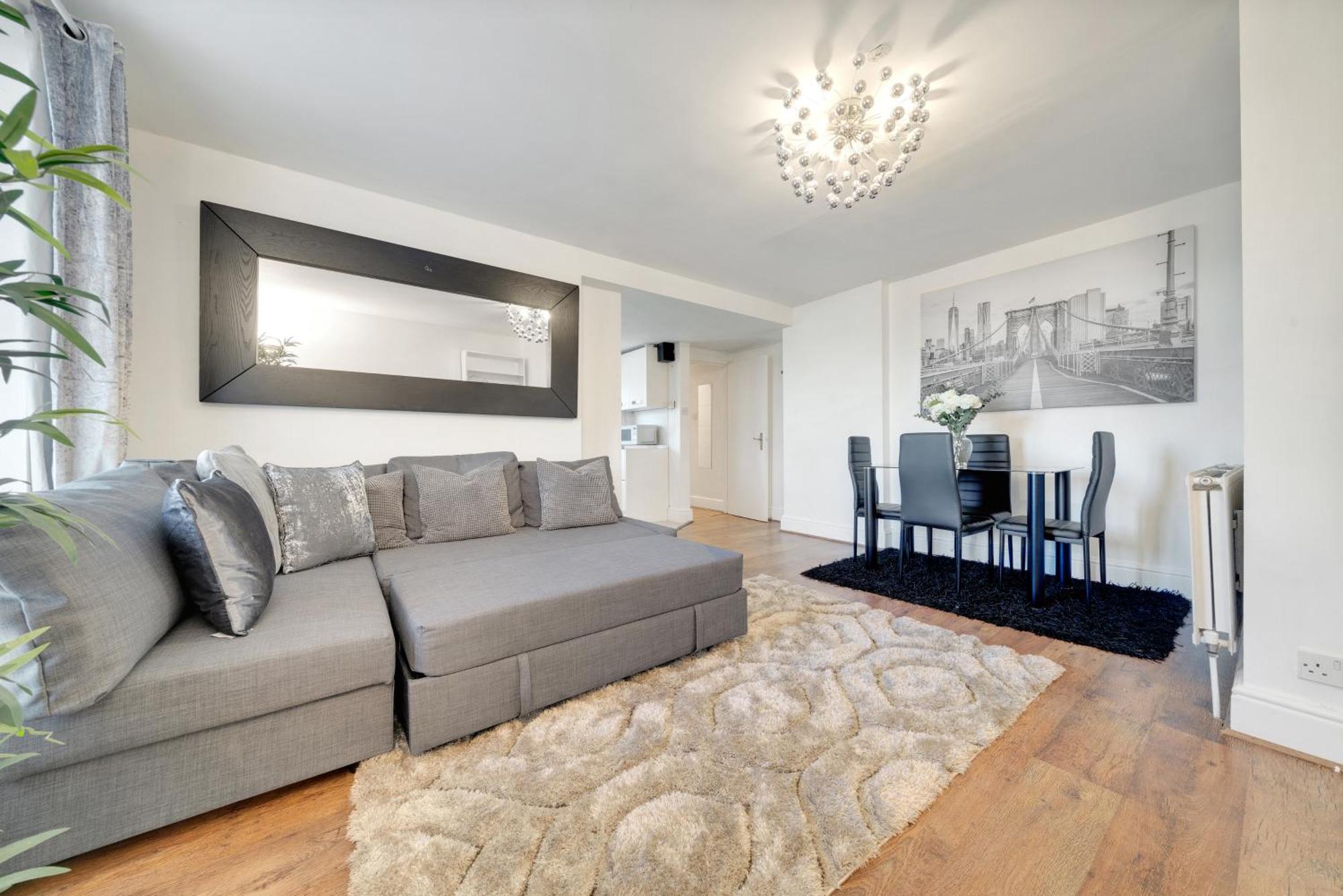 Lägenhet Spacious 2 Bedroom Near Excel & Canary Wharf With Free Gated Parking London