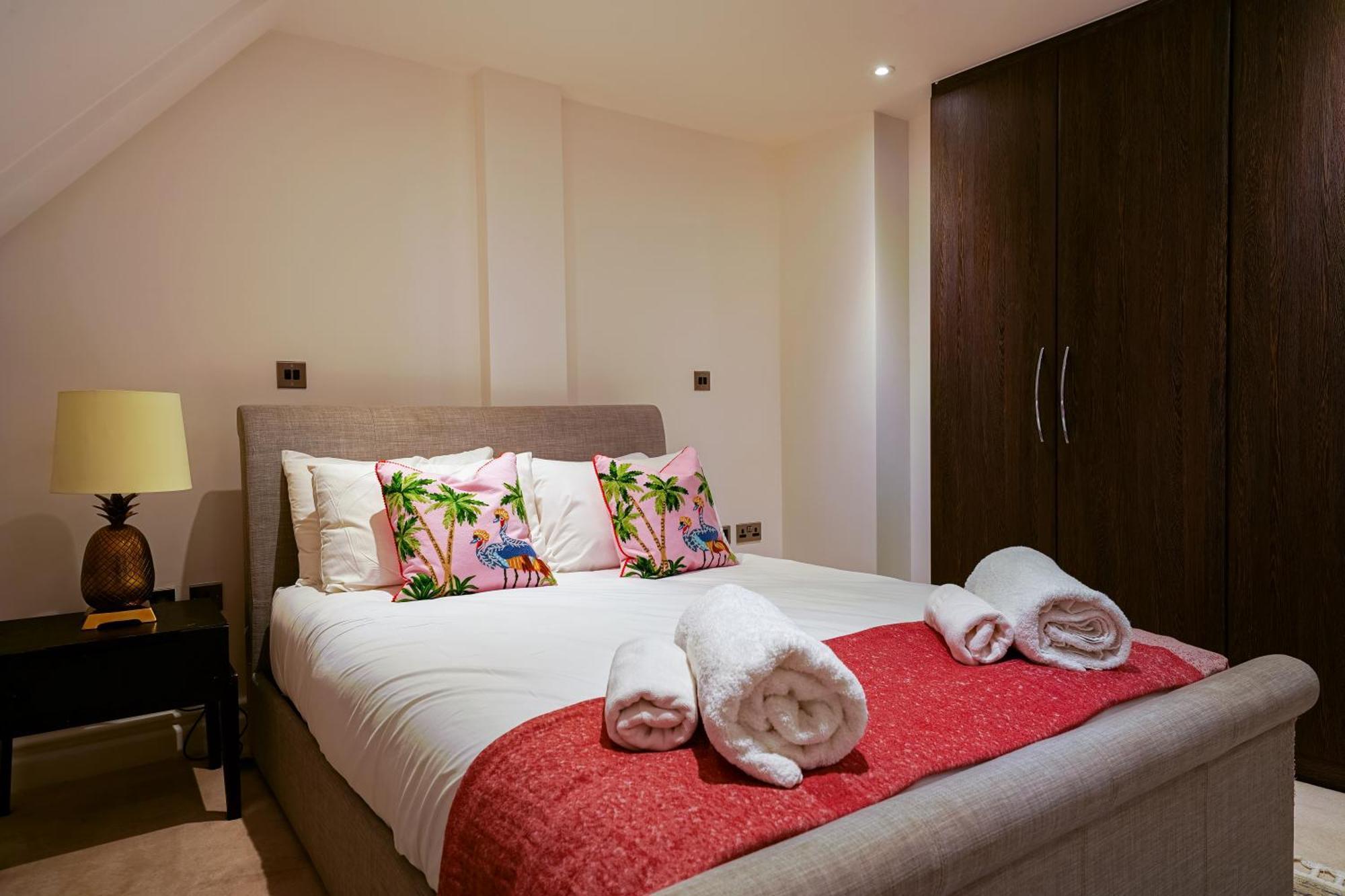 Lejlighed High Steet Kensington Penthouse London