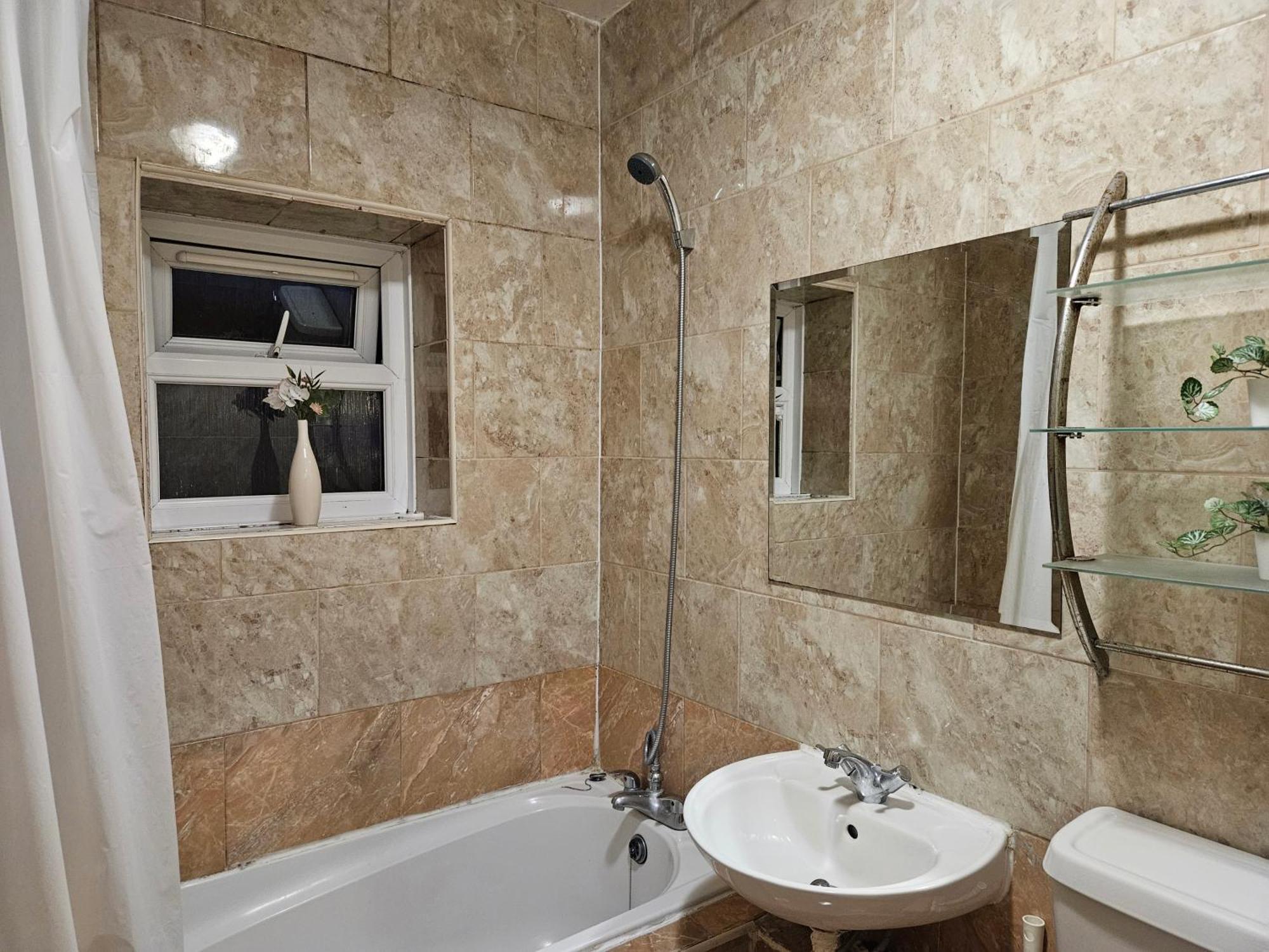 Lejlighed Mitcham Junction - 2 Bed - Sleeps 6 *