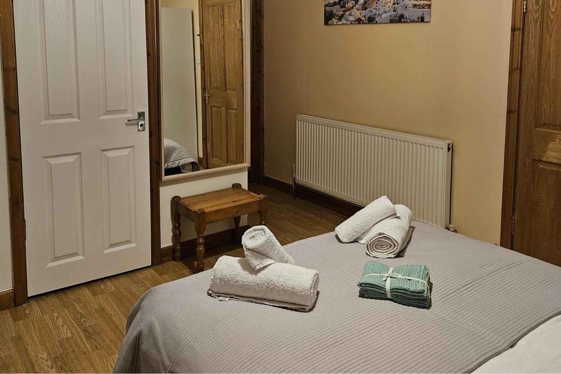 Appartement Cockfosters - - Sleeps 3 - Near Underground Londen