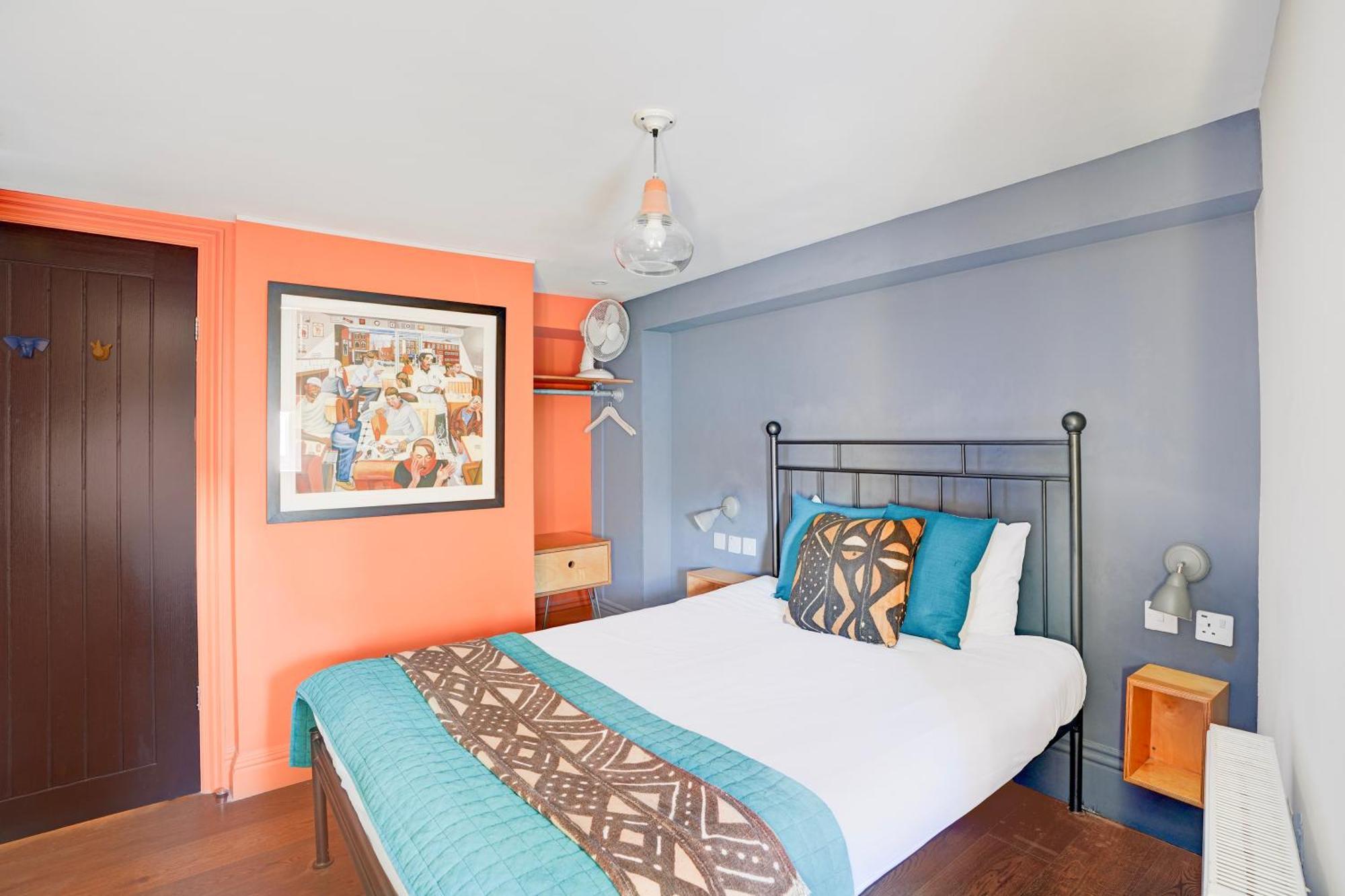 Peckham 3*