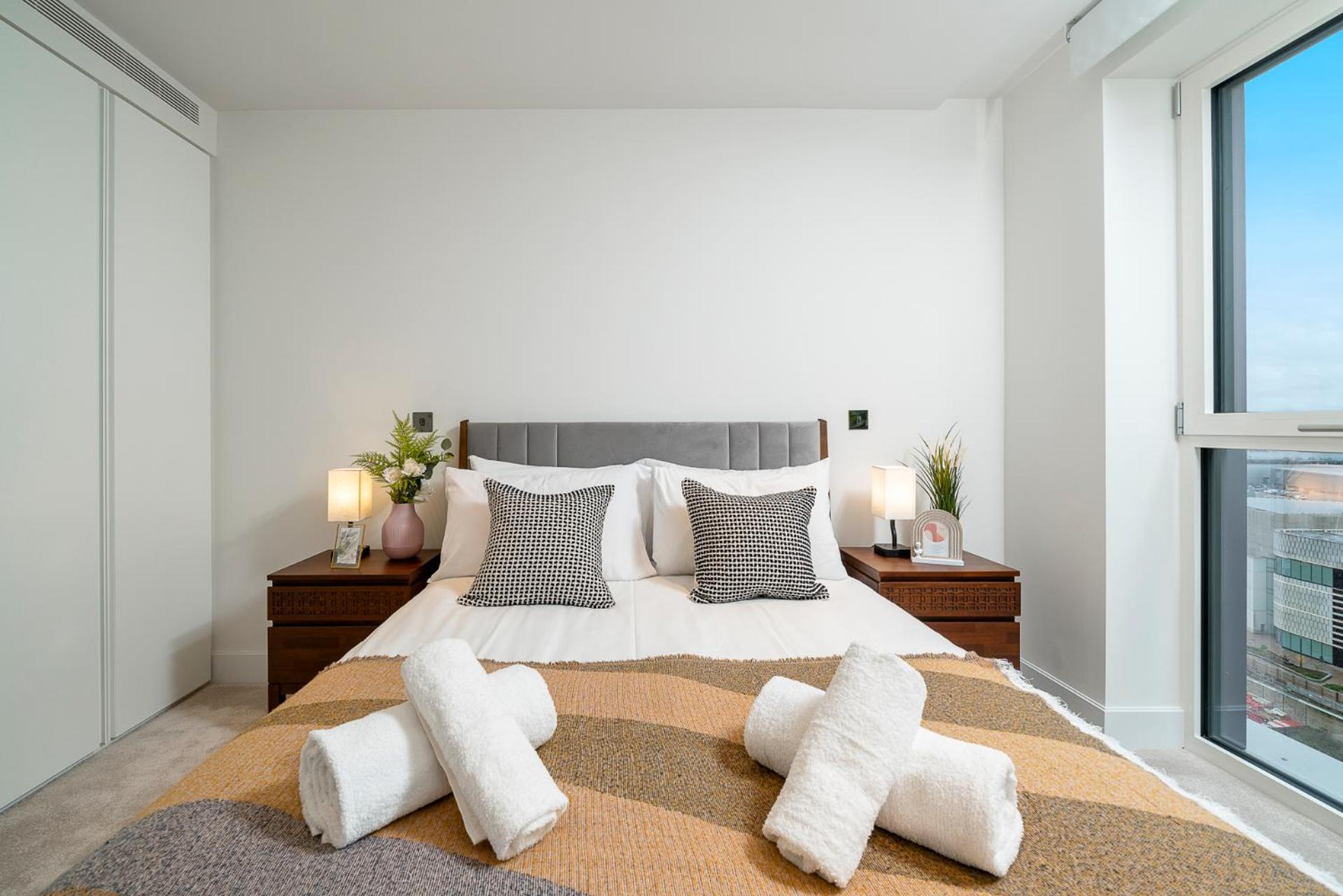 2 Bedroom Westfield Near Leilighet *