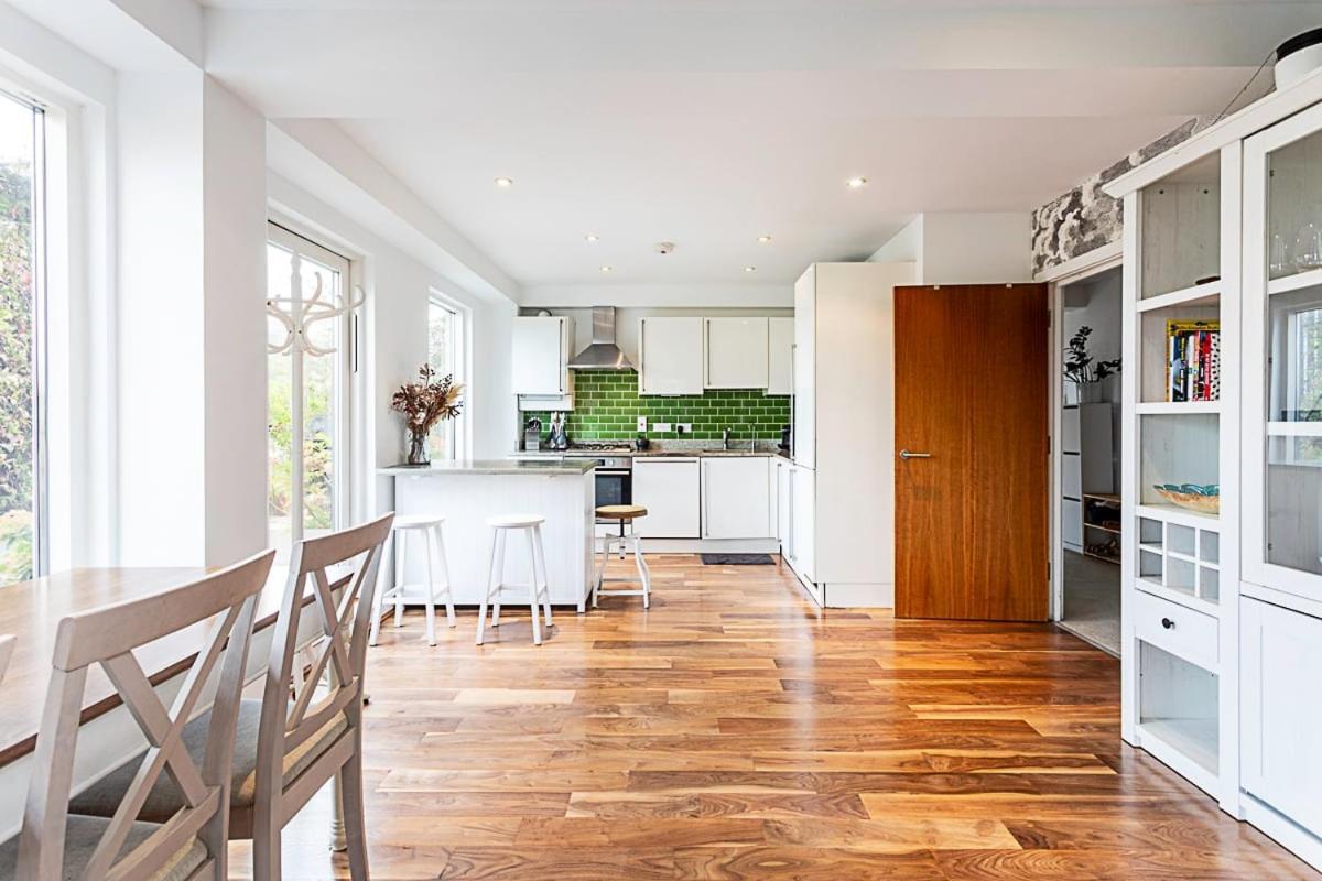3 Bed Luxury Penthouse In Shoreditch Appartement Londen