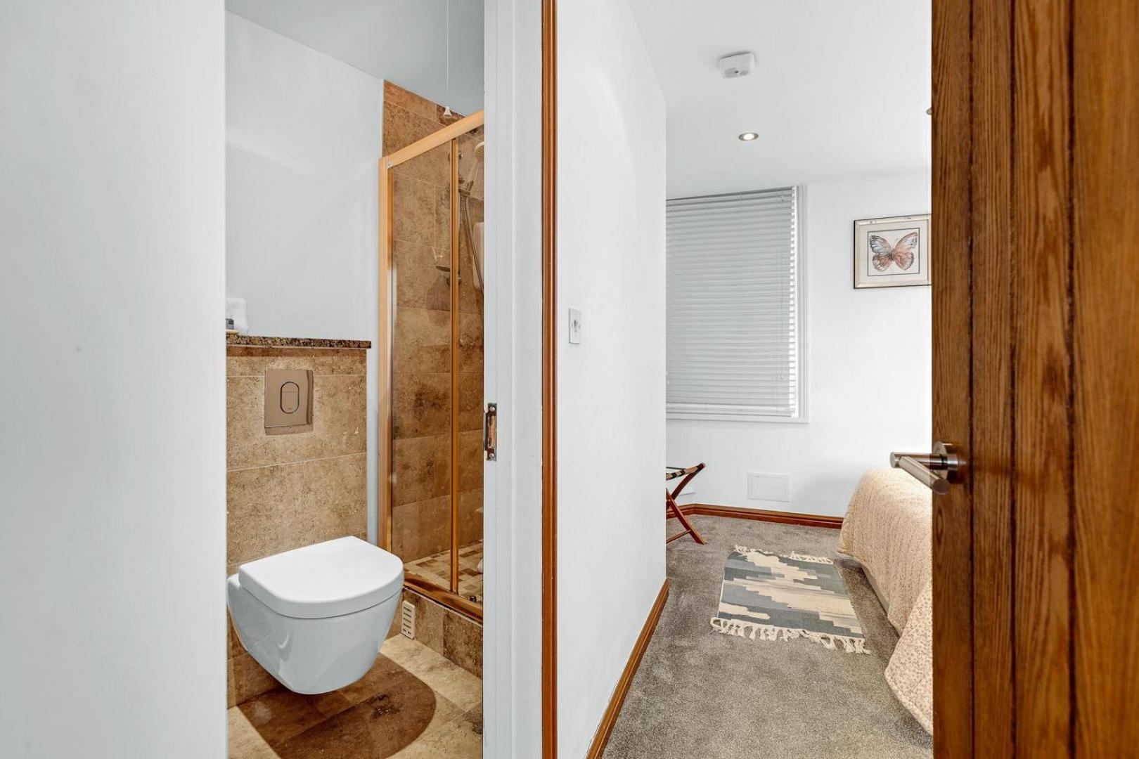 Appartement Lovely 1 Bed With Garden Londen