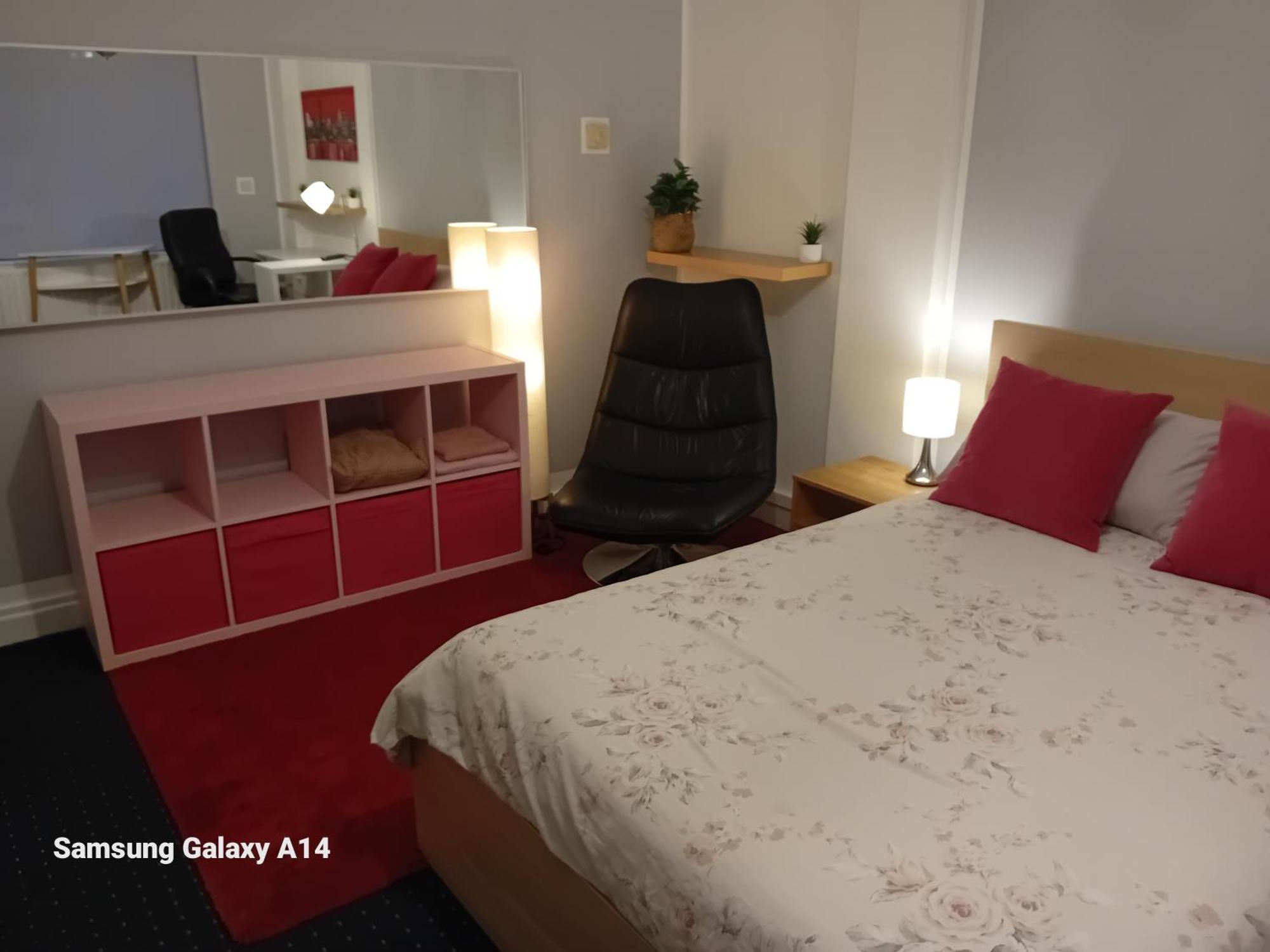63 John Aird Court Privatunterkunft