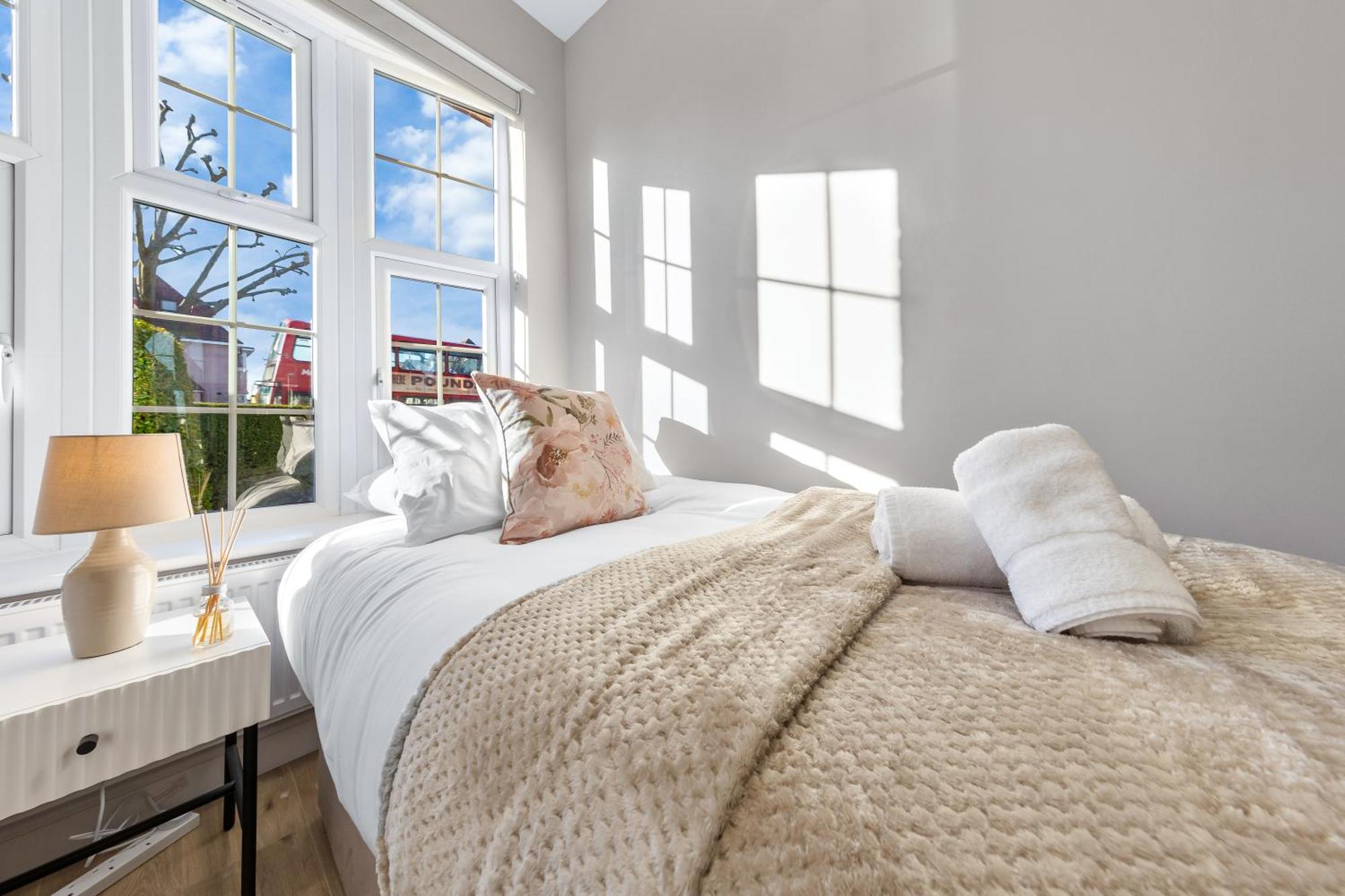 Luxury At Golders - Unico Residences Appartement *