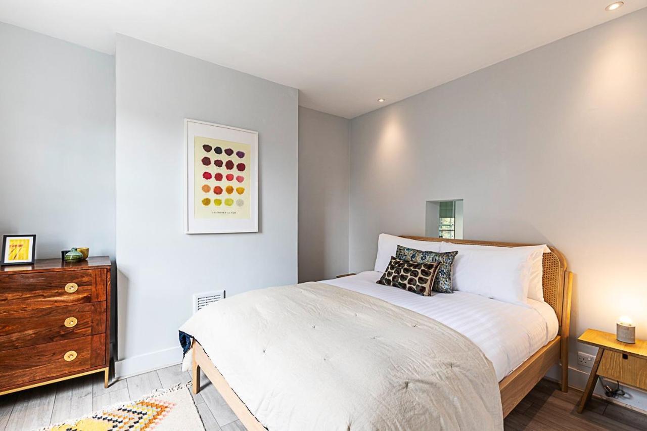 Holiday home Renovated Historic & Garden In Enclave