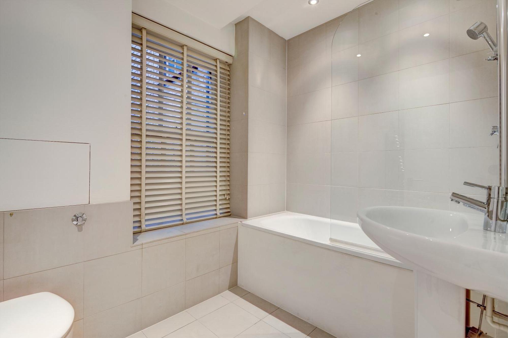 Pelham Court * Londra