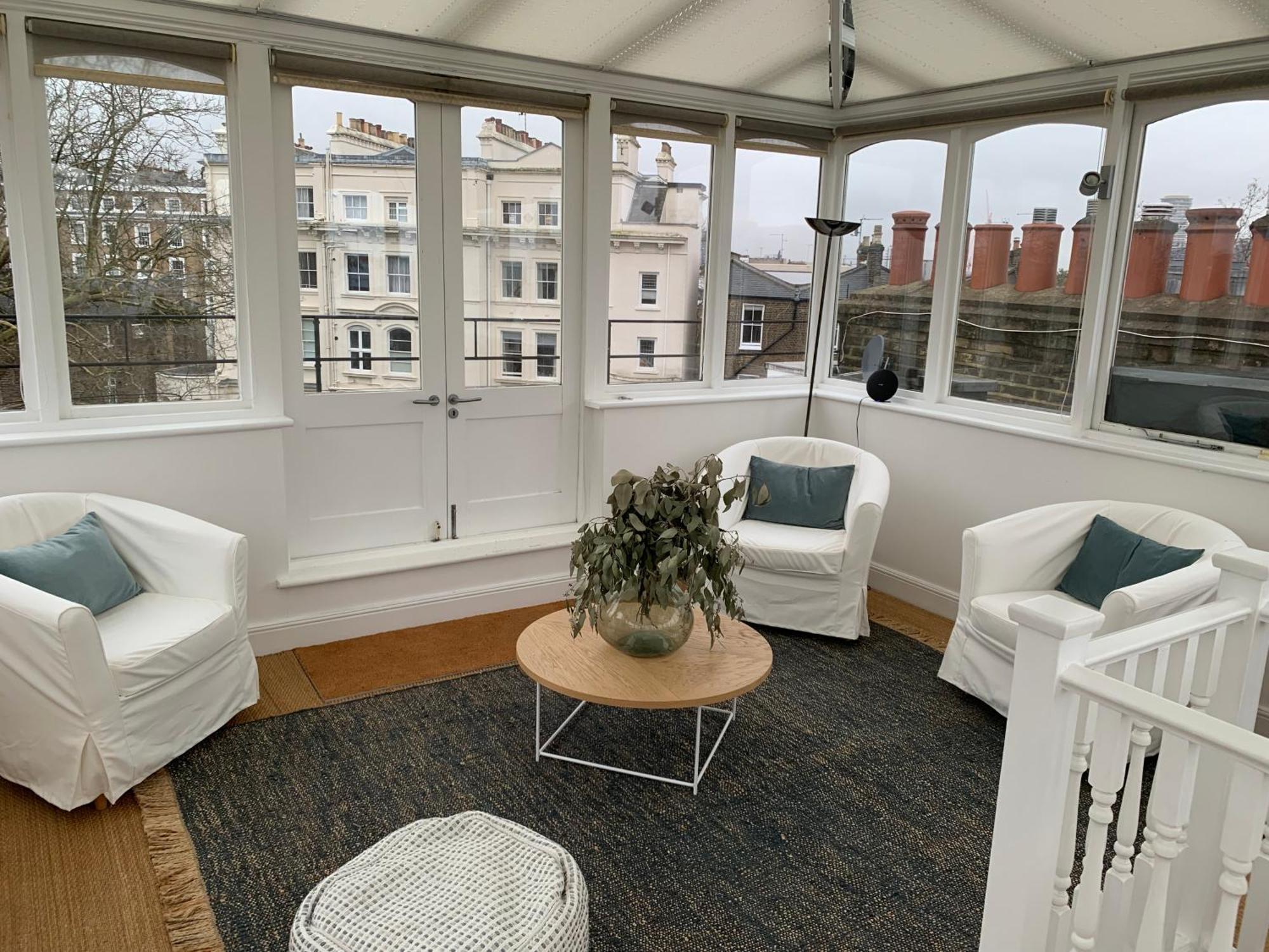 Prime Notting Hill, Luxurious 2 Beds, Roof Terrace Appartamento Londra