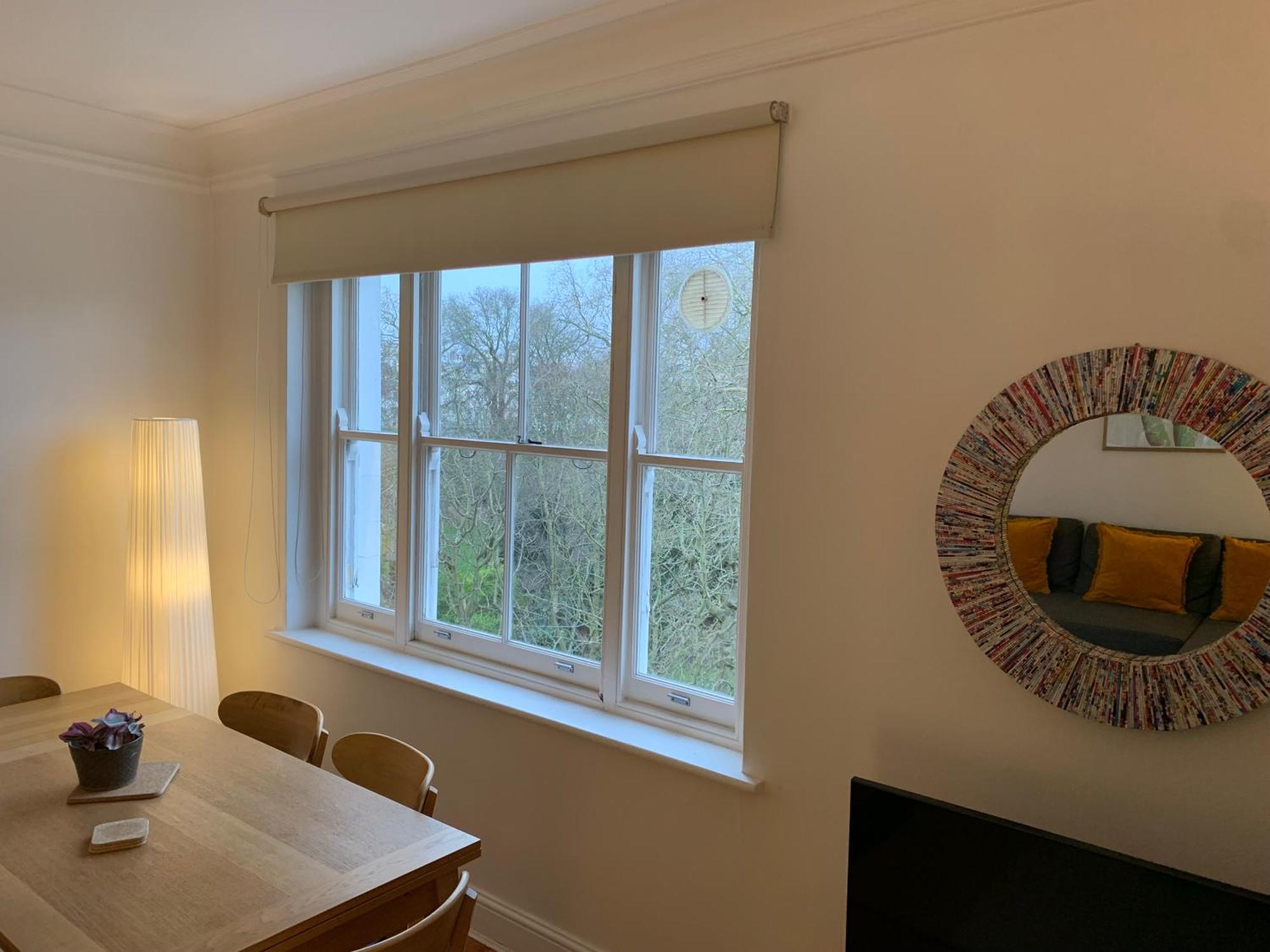 Prime Notting Hill, Luxurious 2 Beds, Roof Terrace Londra