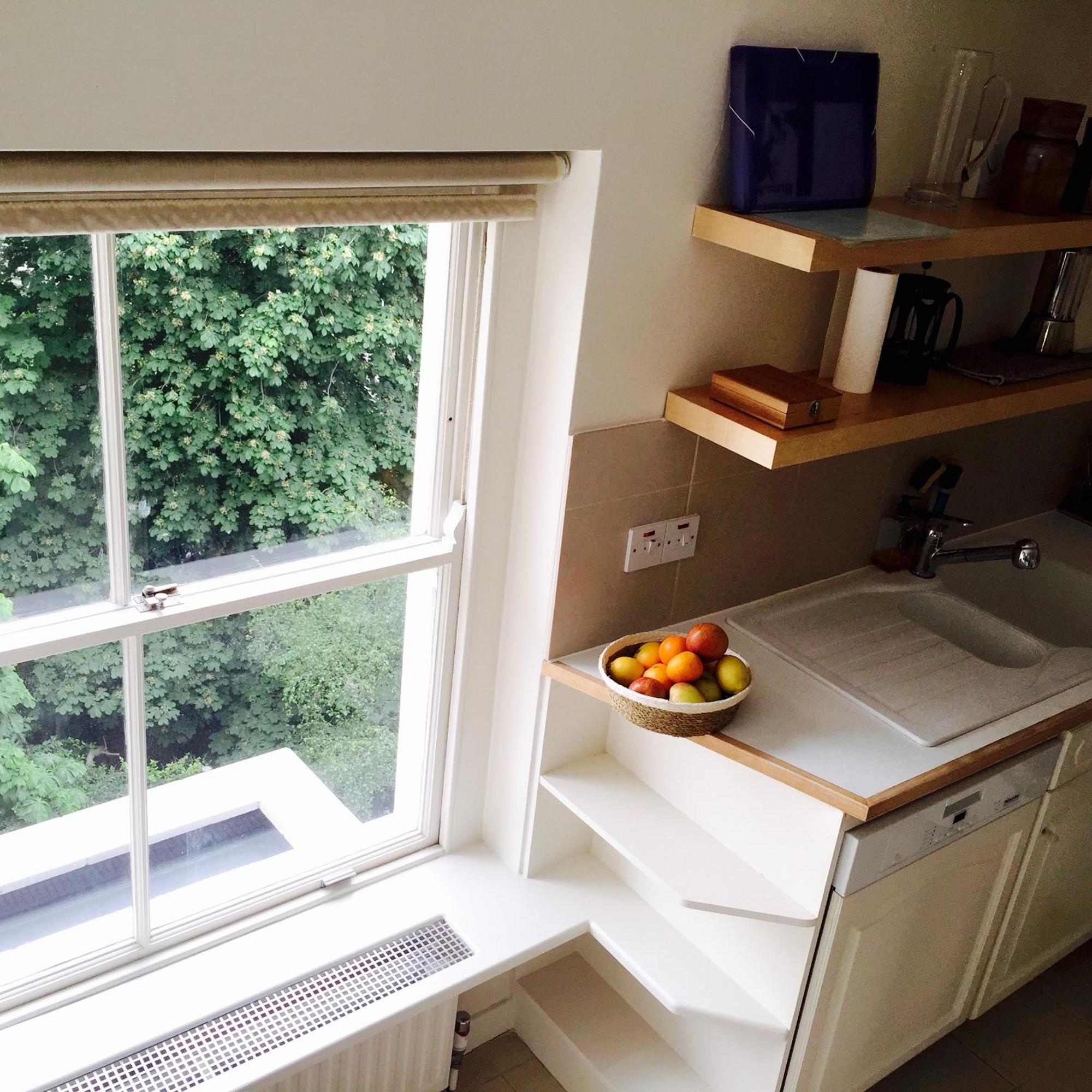 Prime Notting Hill, Luxurious 2 Beds, Roof Terrace * Londra