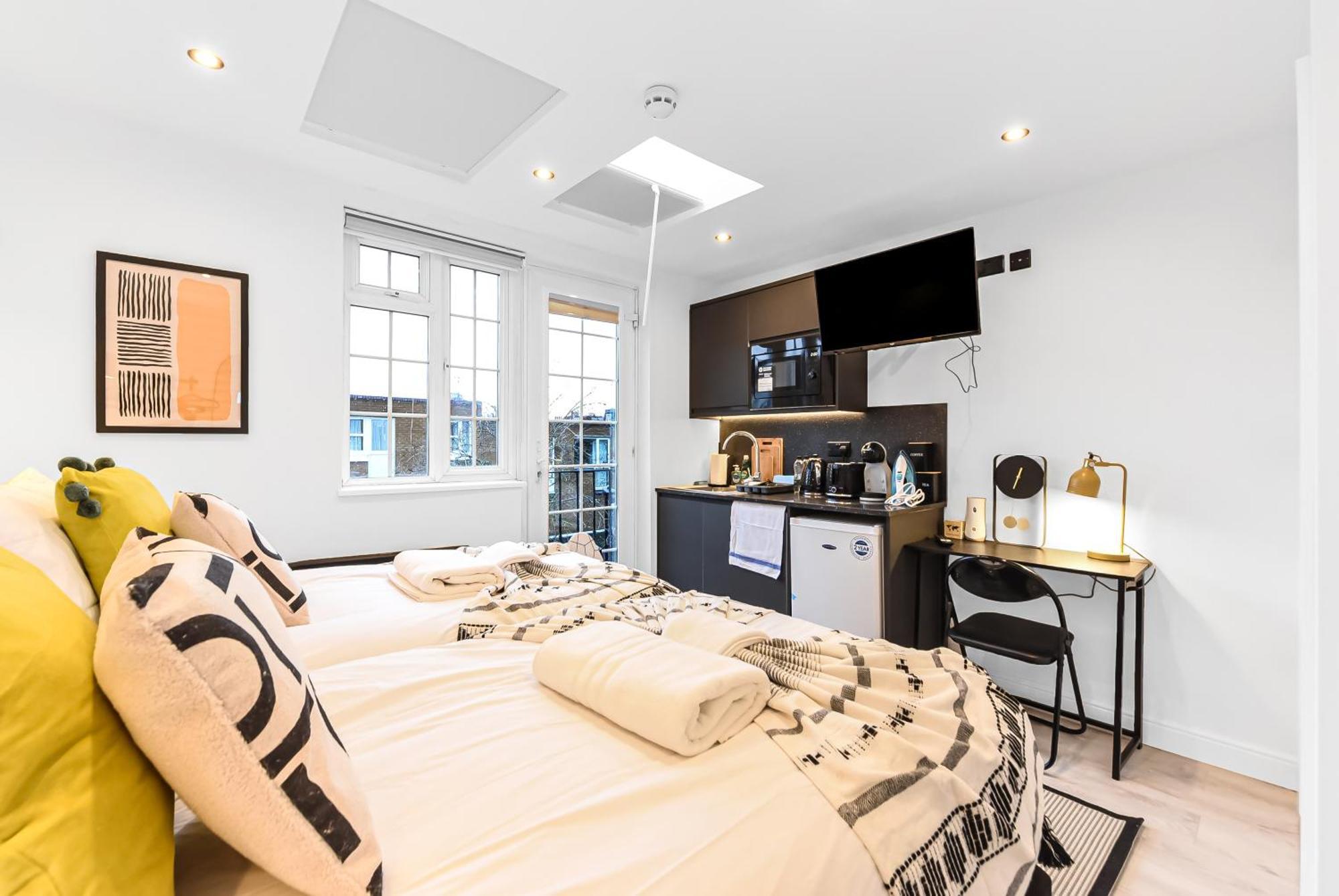 Funky Studio, Comfort Meets Style * Londra