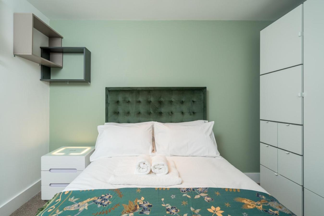 Appartamento Stunning 3 Bedroom Flat, With Parking, Sleeps Six, Near Greenwich Park Londra