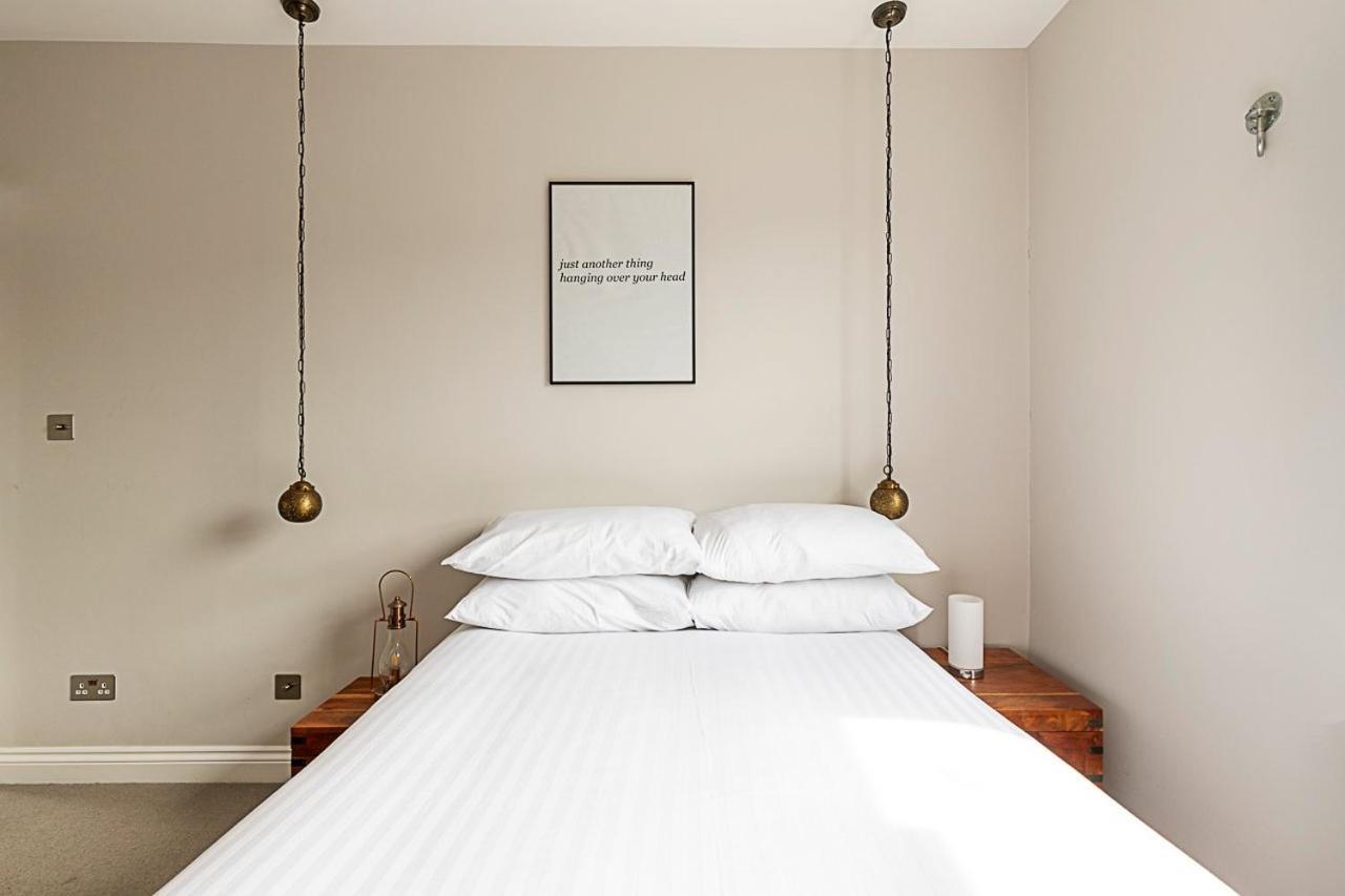 Rustic And Contemporary Haven In Brixton Appartement