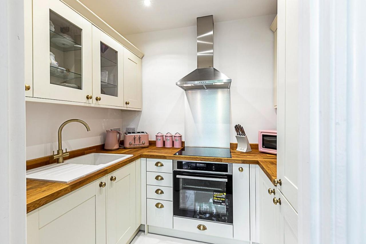 Appartement Chic 1 Bedroom Parkview Flat At Arundel Square