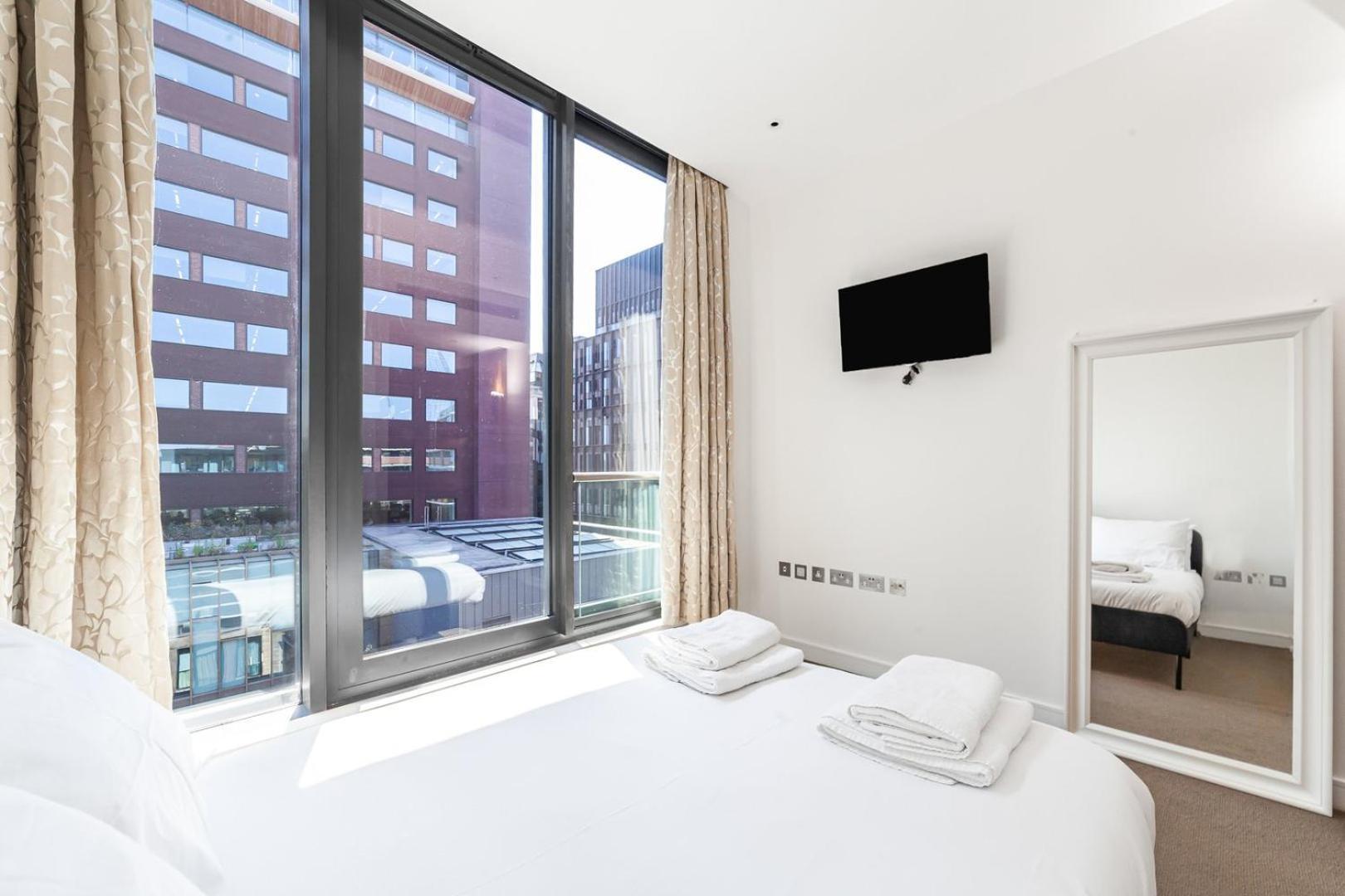 Apartment Luxury Penthouse Overlooking The Thames London
