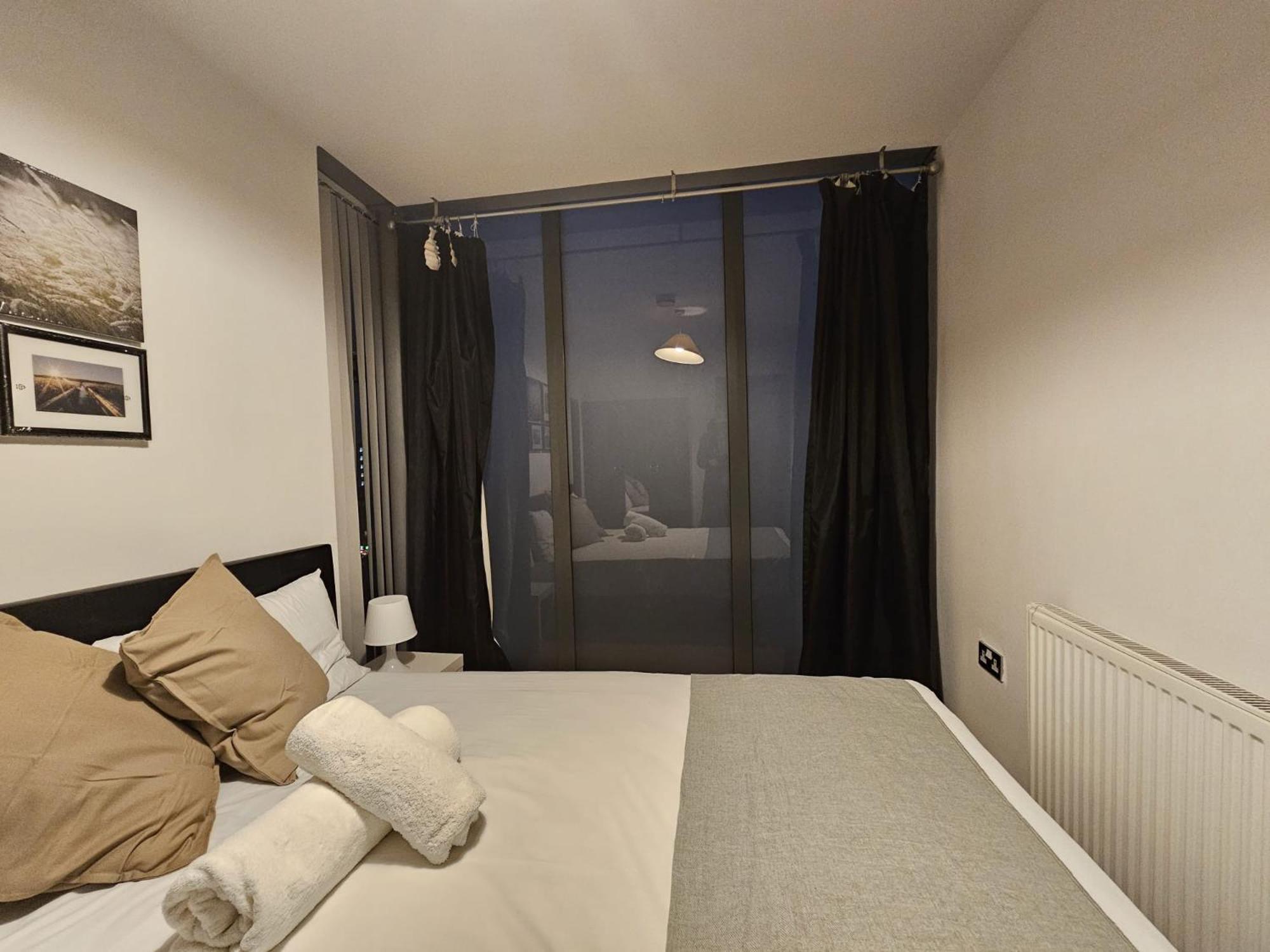 E1 Luxury Penthouse Guest house