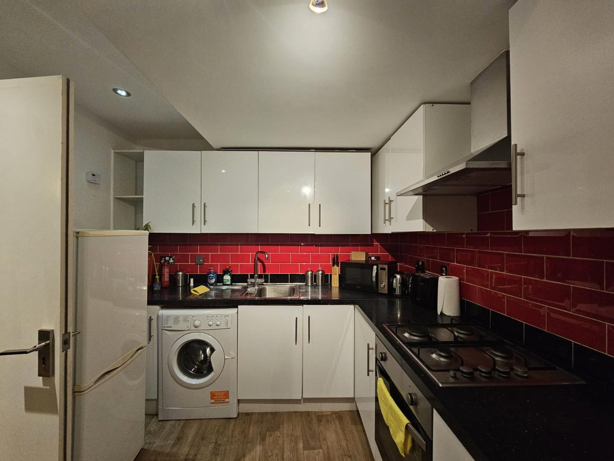 E1 Luxury Penthouse Guest house