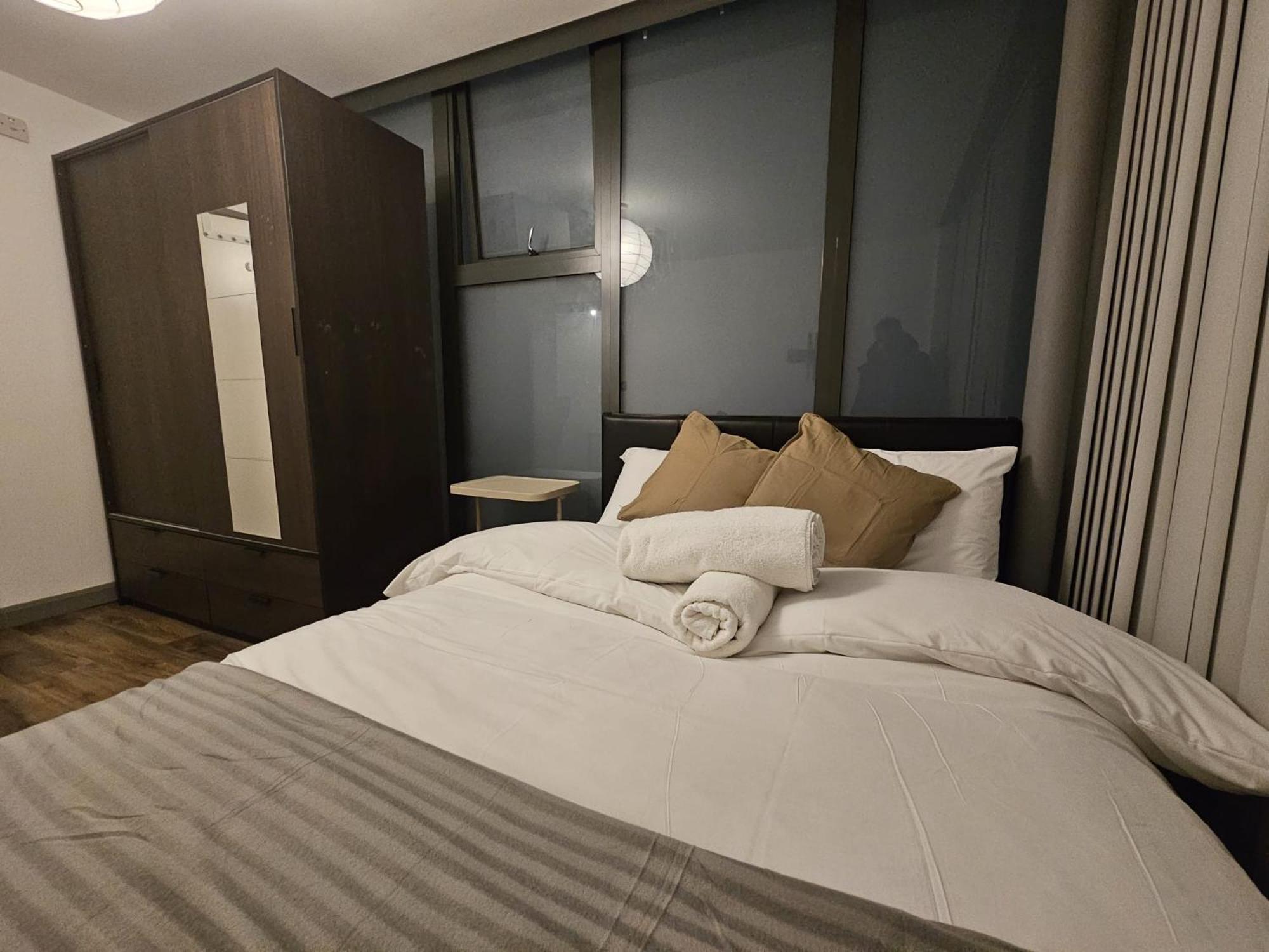 E1 Luxury Penthouse Guest house *