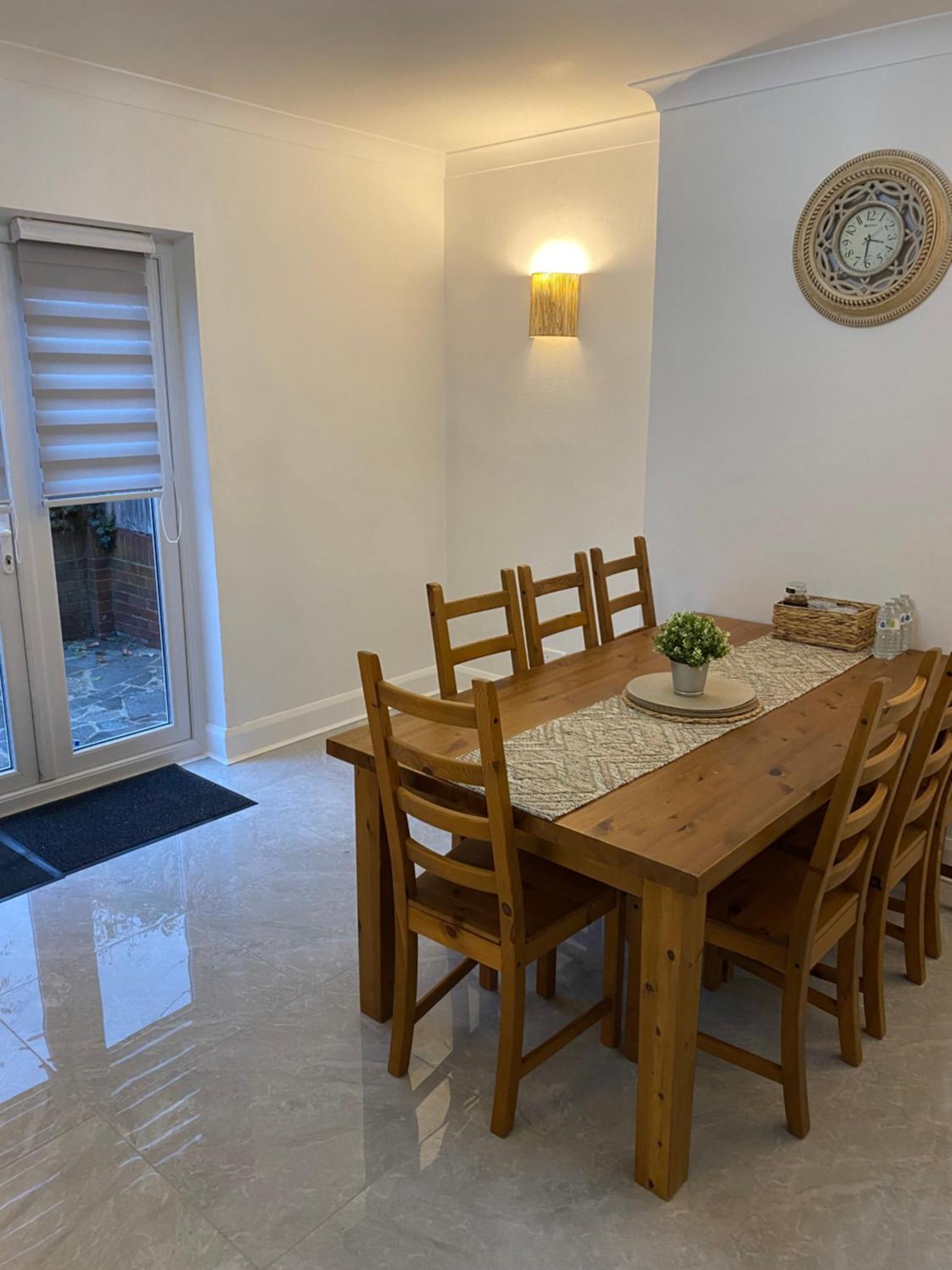Eejs Stylish 3 Bedroom House - Greenwich London
