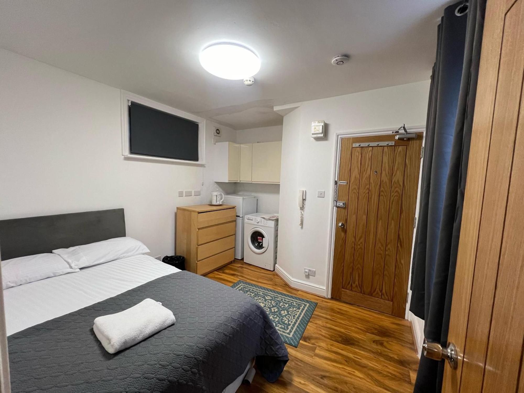 World Hotel Londra