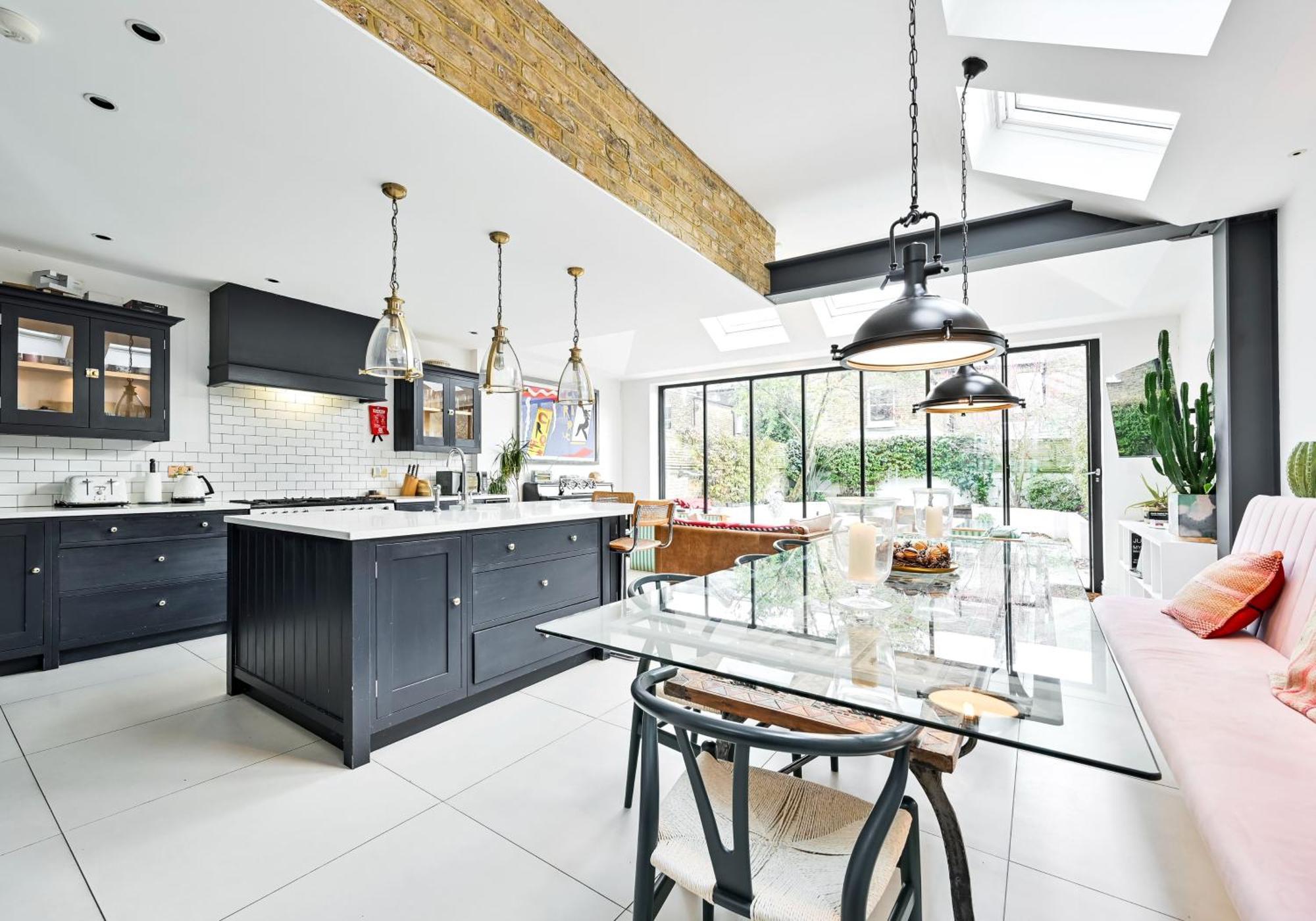 Contemporary In Shepherds Bush Vakantiehuis
