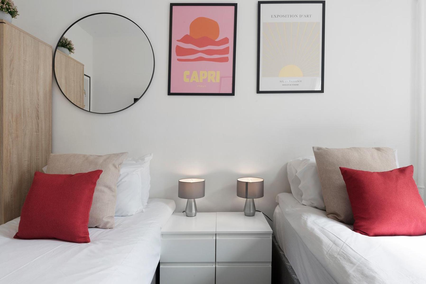 Economical Archway Nest * Londres