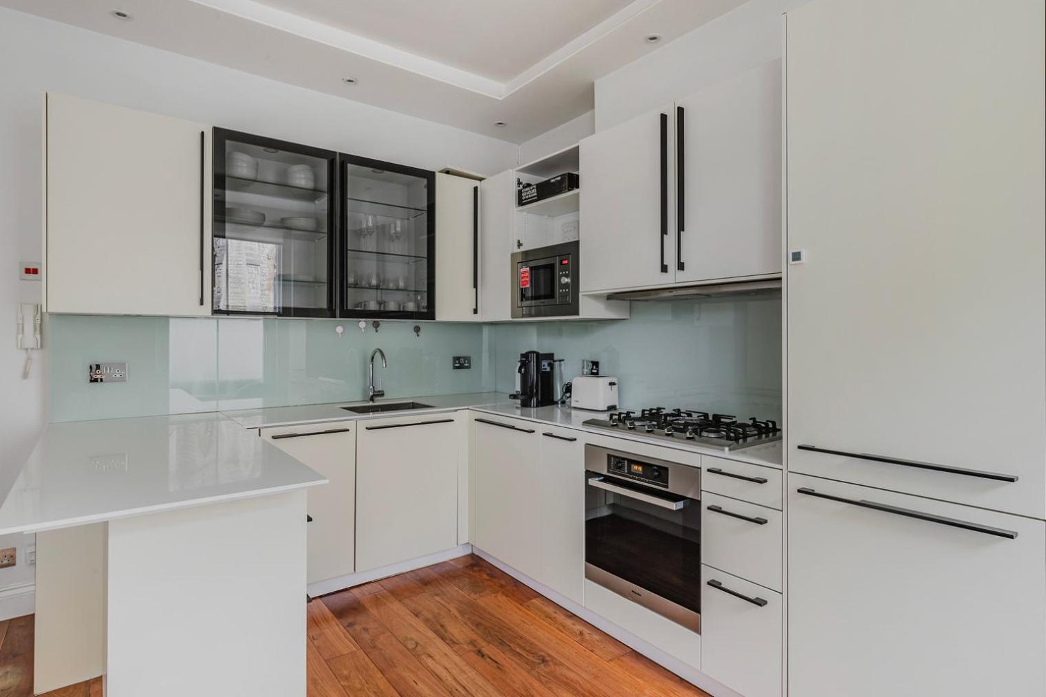 Blueground Bayswater Furnished Decorated Lon-592 Appartement