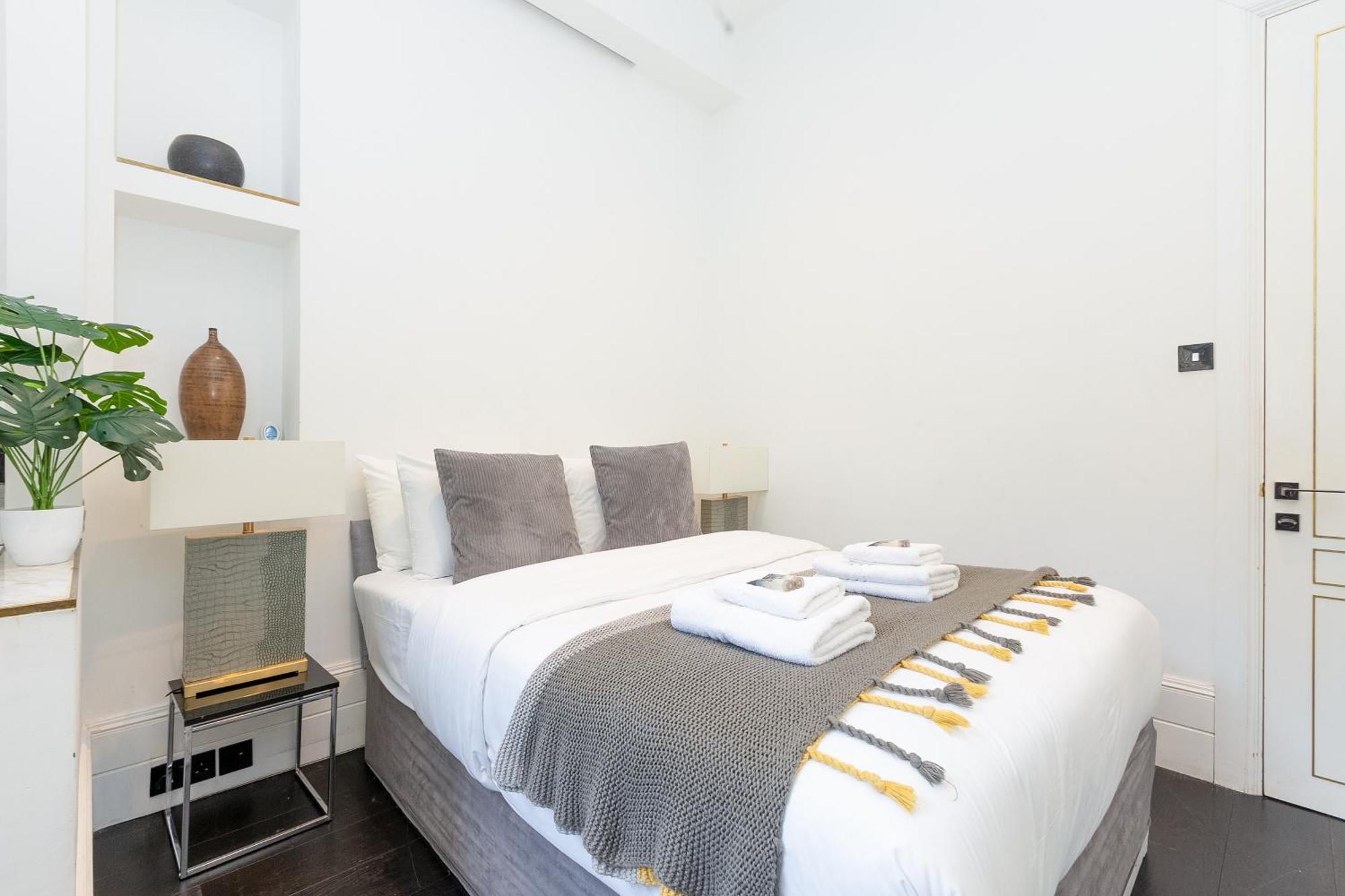 Lovely 2br Flat In Kensington, 2 Minutes Tube Londen