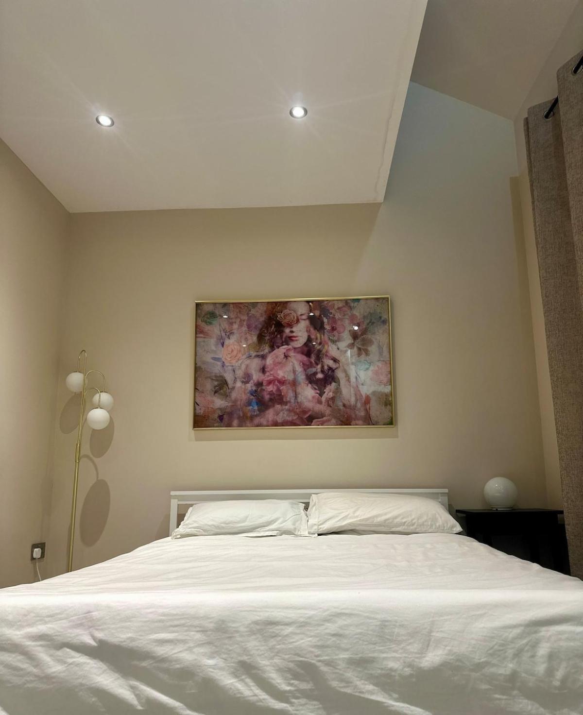Stylish 1 Bed Flat In Fulham London