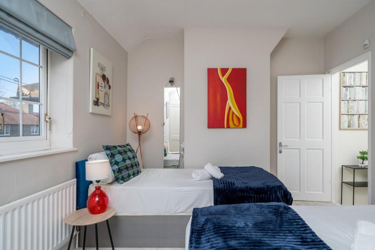 Lavish Lux 3bed 2bath Garden Sunroom Parking * Londres