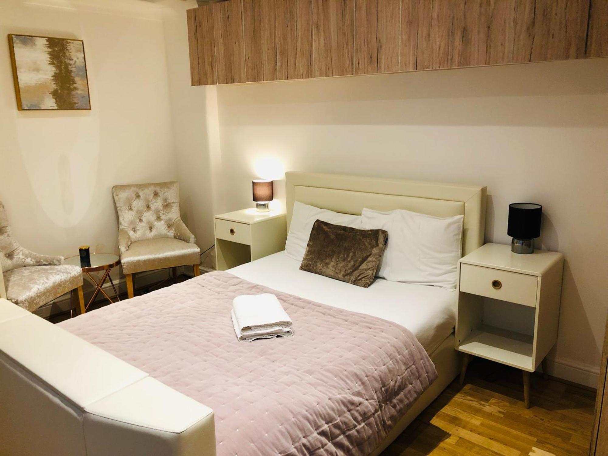 Large Group Friendly South Belgravia 4br Londra