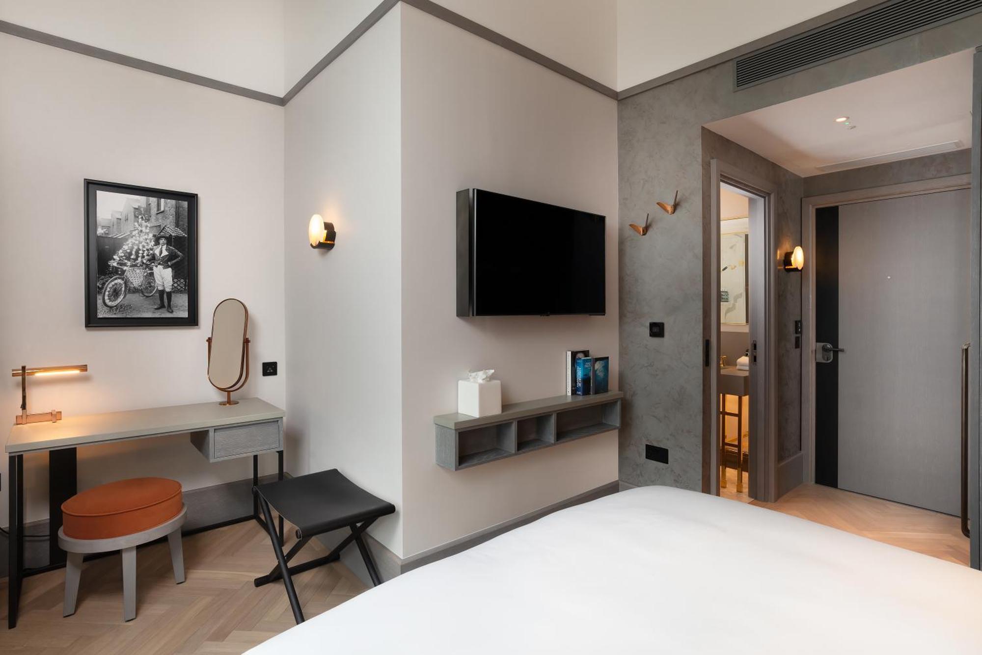 Hart Shoreditch London, Curio Collection By Hilton 4* Londen