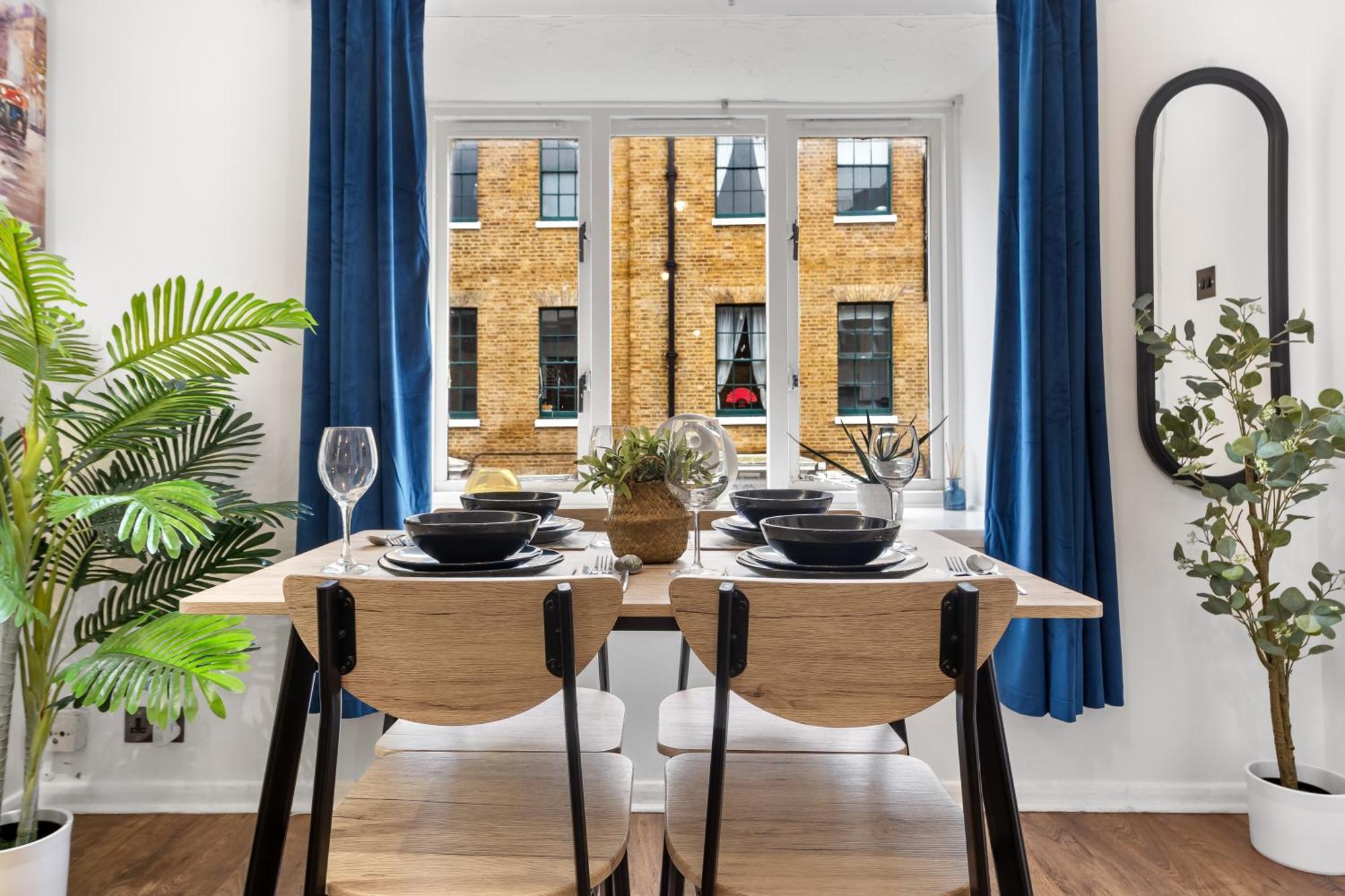 Luxe 2bed, Free Parking And Permit, Great Transport Links Lejlighed London