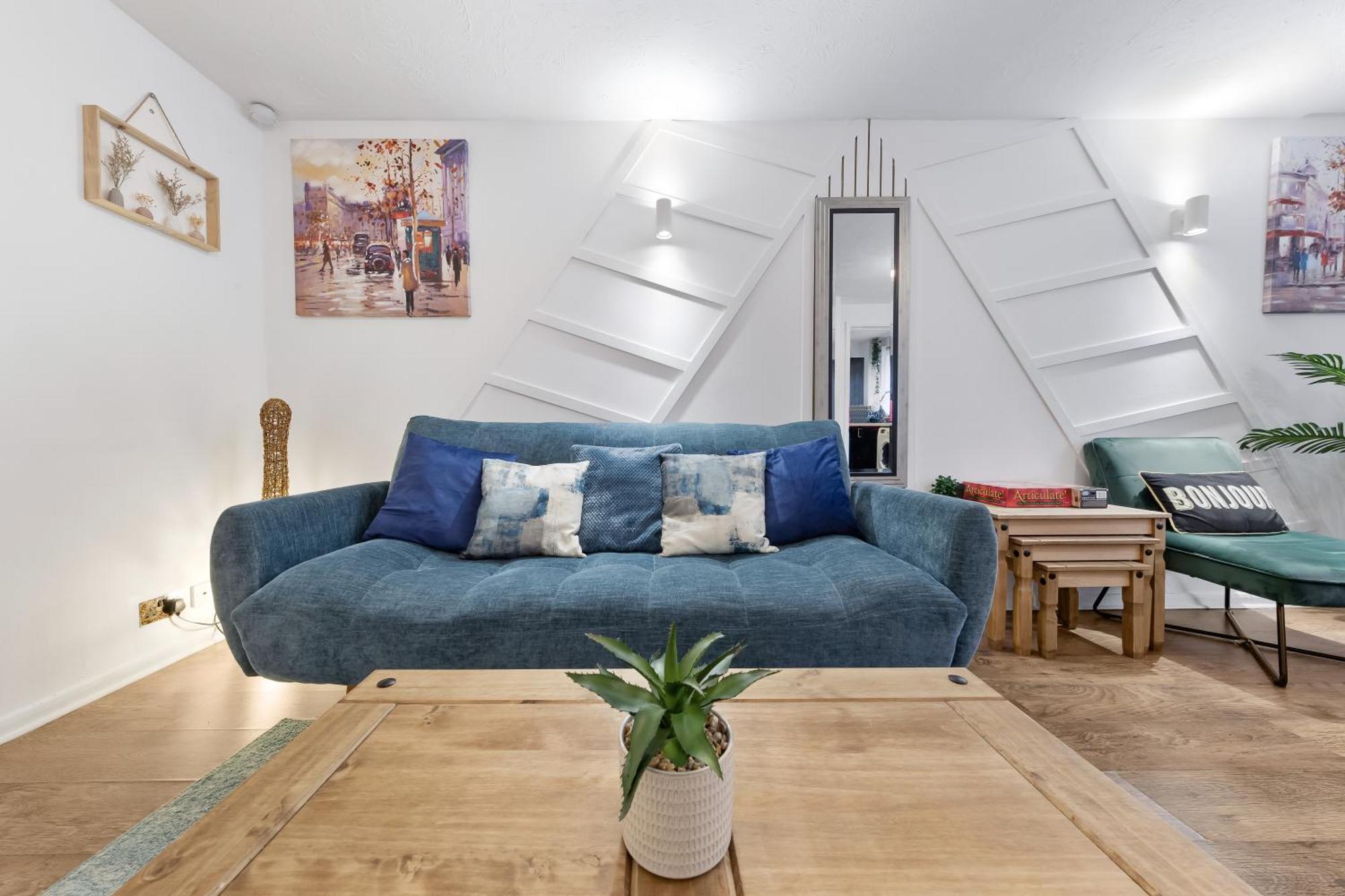 Luxe 2bed, Free Parking And Permit, Great Transport Links Lejlighed London