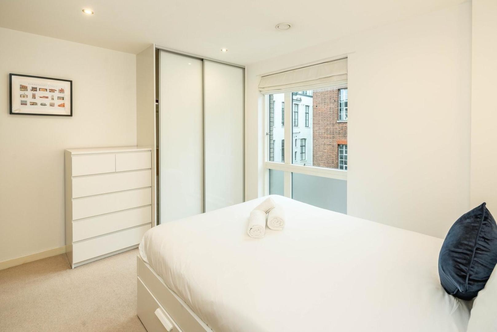 Modern 3-bed Flat In Bermondsey Leilighet London