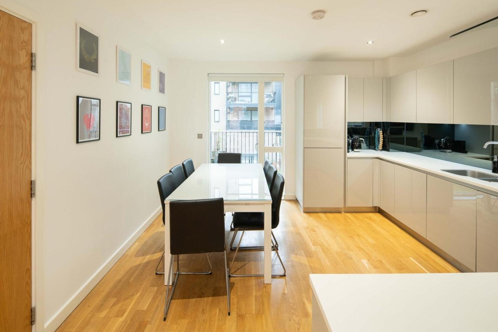 Leilighet Modern 3-bed Flat In Bermondsey London