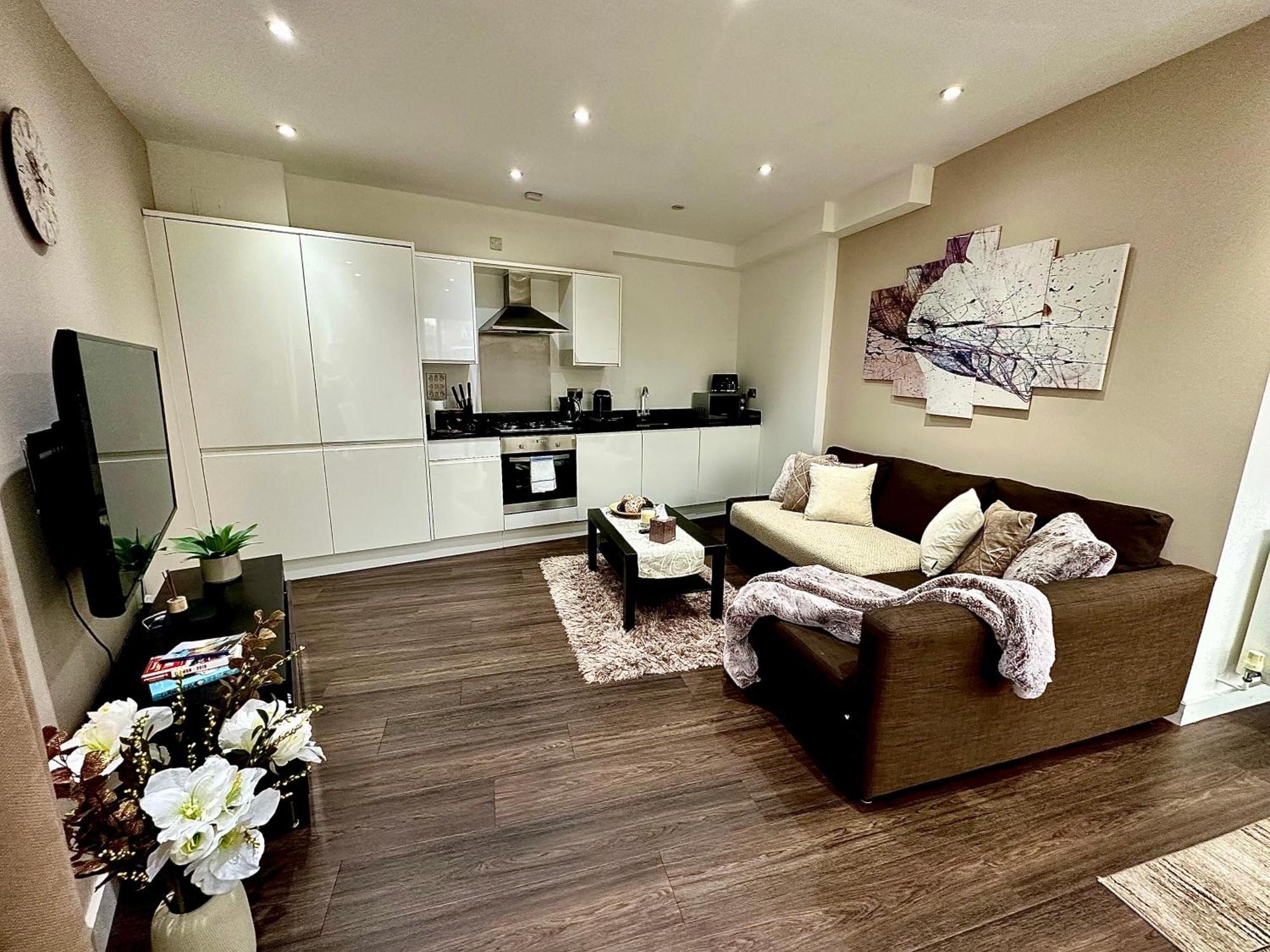 Brand New Apartment *