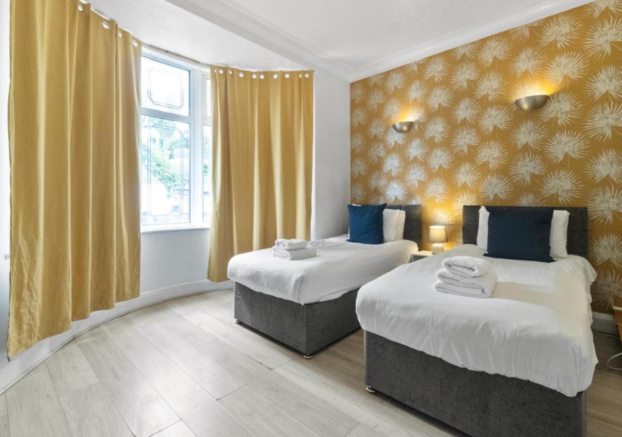Lägenhet Comfortable & Convenient Spacious Private In Downshill Way *