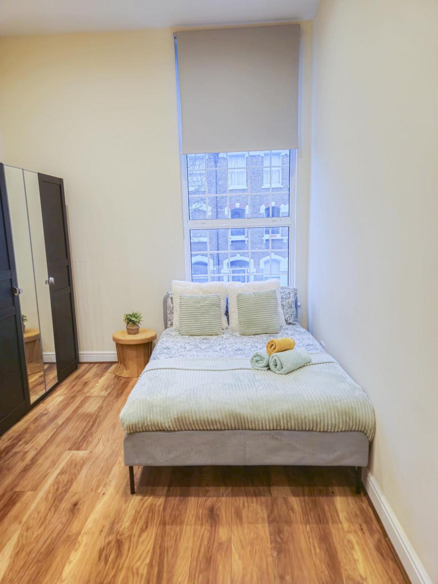 Appartement Cozy 2-bedroom With Free Wi-fi In Shepherds Bush Near Westfield Londres