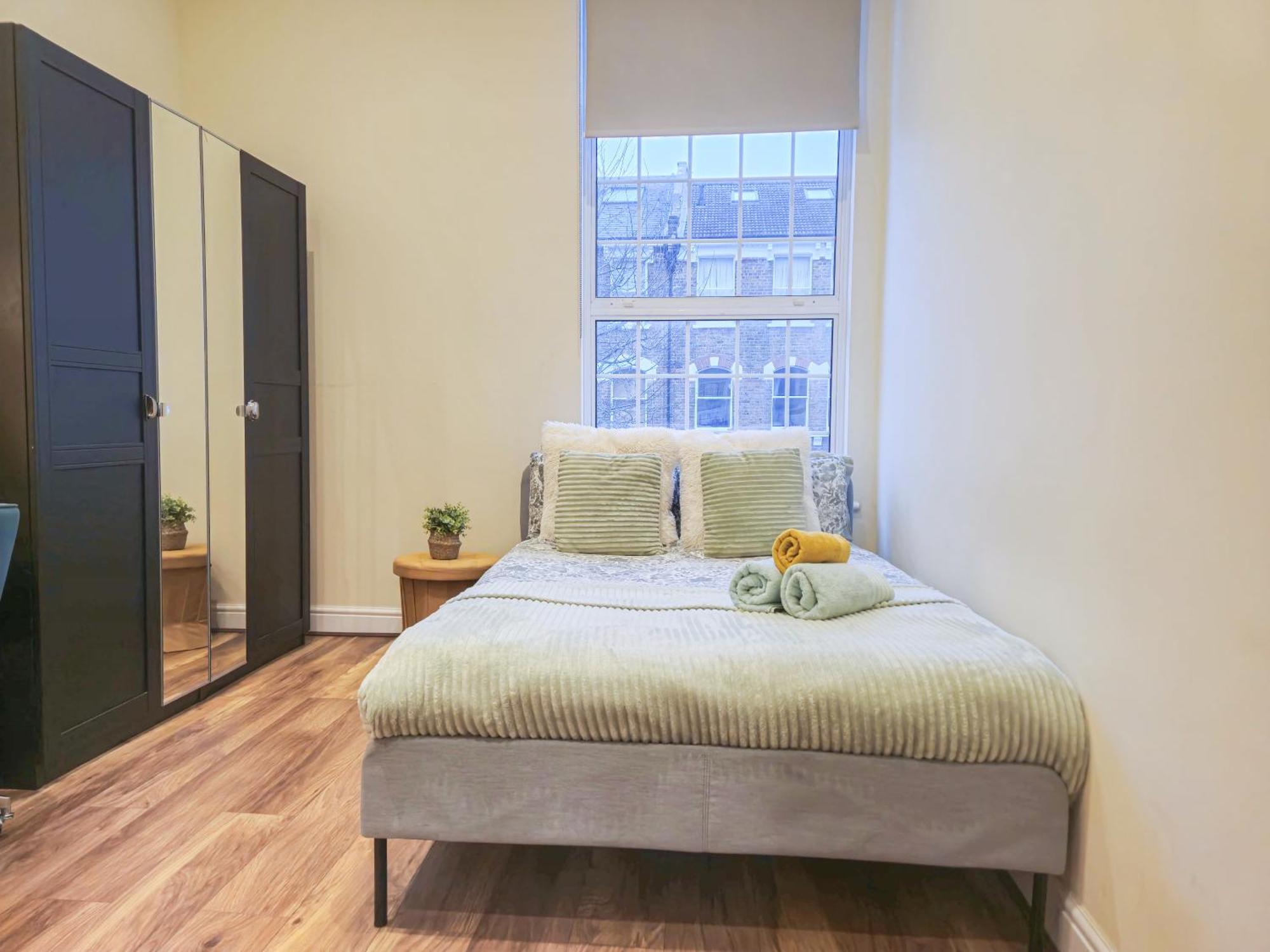 Cozy 2-bedroom With Free Wi-fi In Shepherds Bush Near Westfield * Londres